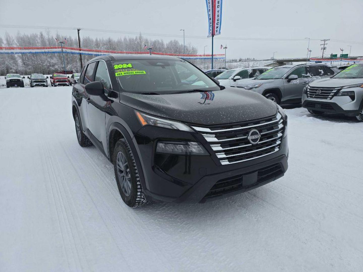 2024 BLACK NISSAN ROGUE S (5N1BT3AB8RC) with an 1.5L engine, Continuously Variable transmission, located at 2525 S. Cushman, Fairbanks, AK, 99701, (907) 452-5707, 64.824036, -147.712311 - Photo#0