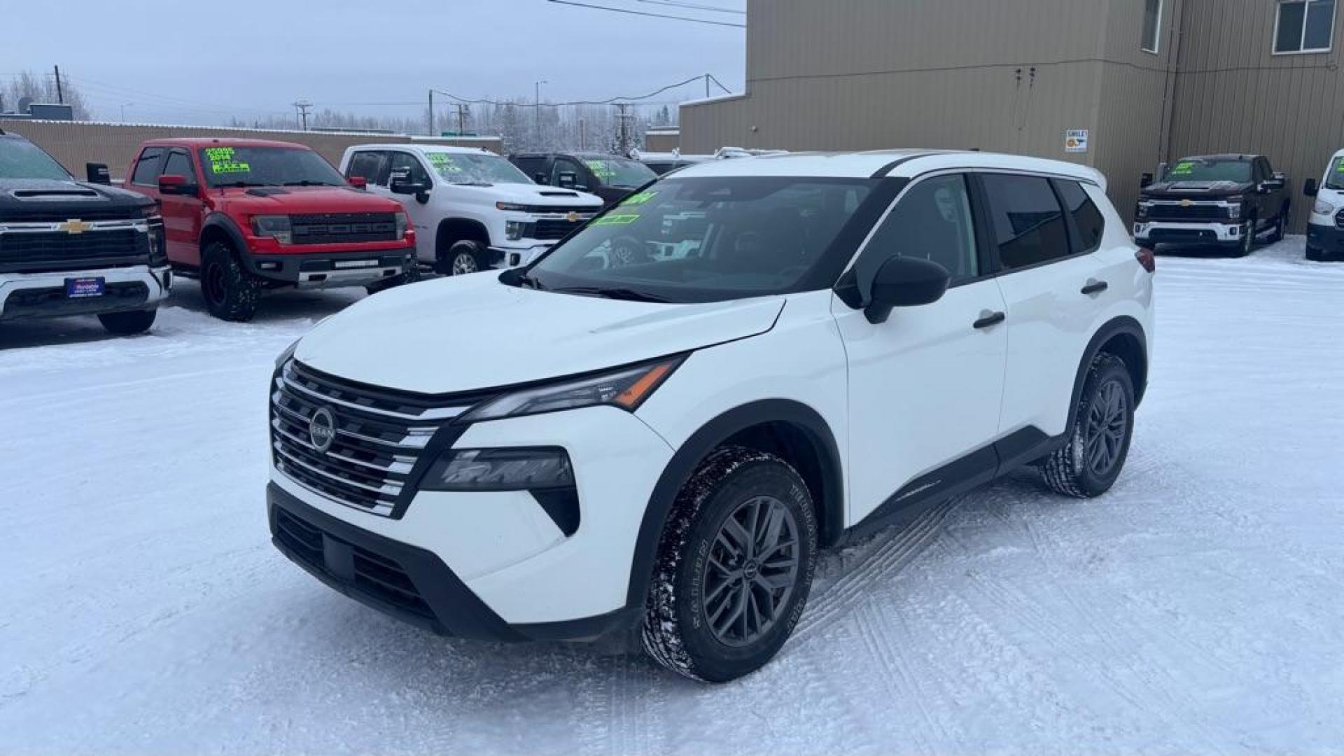 2024 WHITE NISSAN ROGUE S (5N1BT3AB3RC) with an 1.5L engine, Continuously Variable transmission, located at 2525 S. Cushman, Fairbanks, AK, 99701, (907) 452-5707, 64.824036, -147.712311 - Photo#0