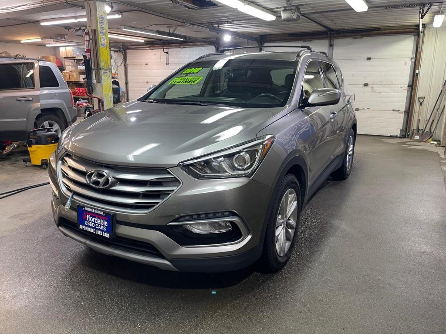 2018 GRAY HYUNDAI SANTA FE SPORT (5NMZUDLA1JH) with an 2.0L engine, Automatic transmission, located at 2525 S. Cushman, Fairbanks, AK, 99701, (907) 452-5707, 64.824036, -147.712311 - Photo#1