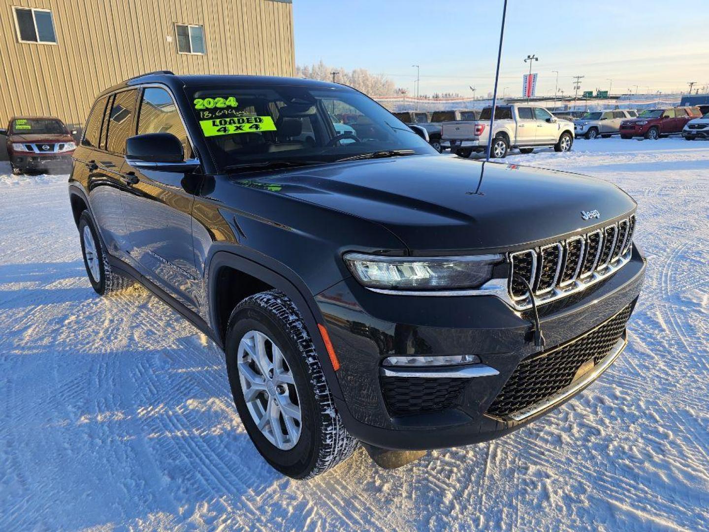 2024 BLACK JEEP GRAND CHEROKEE LIMITED (1C4RJHBG0R8) with an 3.6L engine, Automatic transmission, located at 2525 S. Cushman, Fairbanks, AK, 99701, (907) 452-5707, 64.824036, -147.712311 - Photo#0