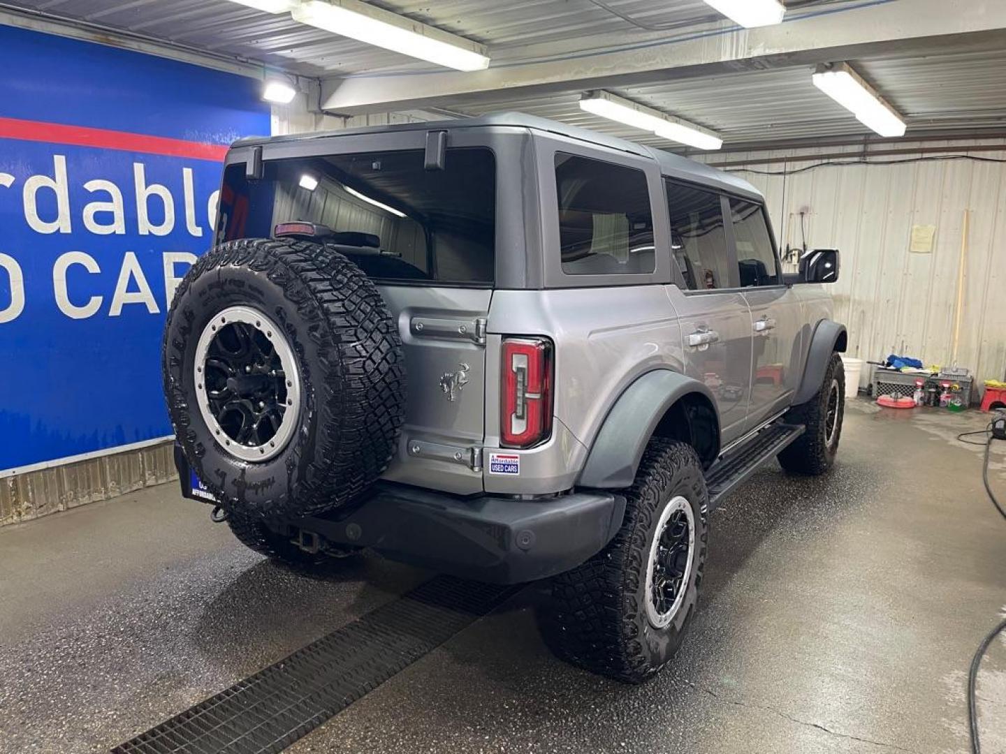 2023 SILVER FORD BRONCO BASE (1FMEE5DP8PL) with an 2.7L engine, Automatic transmission, located at 2525 S. Cushman, Fairbanks, AK, 99701, (907) 452-5707, 64.824036, -147.712311 - Photo#2