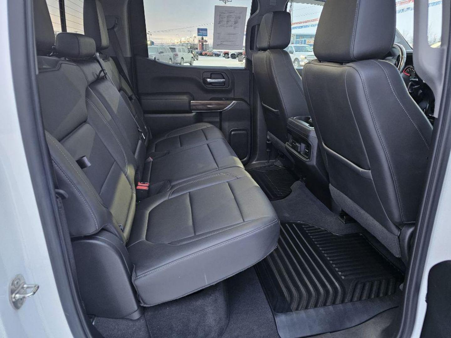 2019 WHITE CHEVROLET SILVERADO 1500 LT TRAIL BOSS (1GCPYFED8KZ) with an 5.3L engine, Automatic transmission, located at 2525 S. Cushman, Fairbanks, AK, 99701, (907) 452-5707, 64.824036, -147.712311 - Photo#5