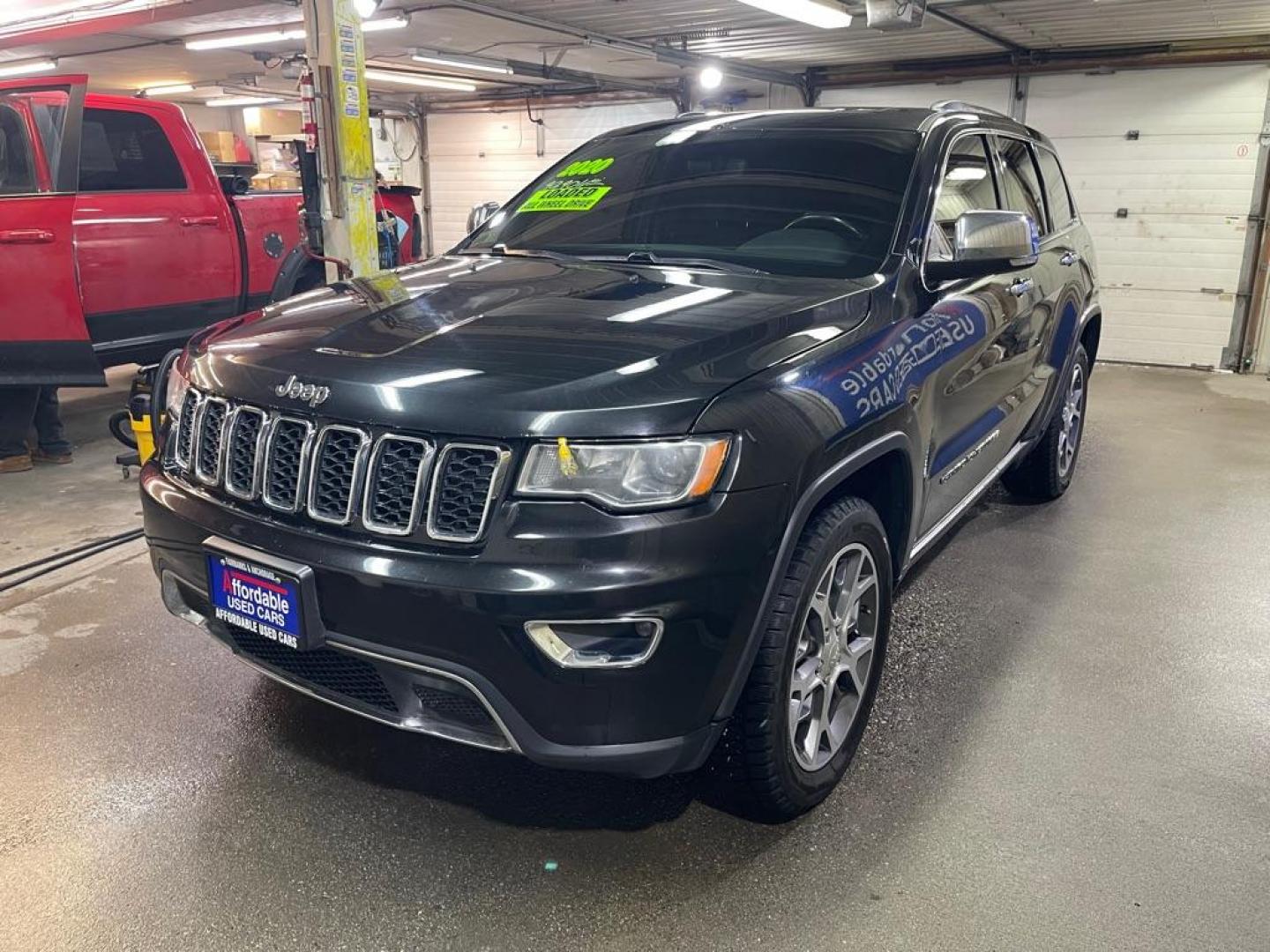 2020 BLACK JEEP GRAND CHEROKEE LIMITED (1C4RJFBG7LC) with an 3.6L engine, Automatic transmission, located at 2525 S. Cushman, Fairbanks, AK, 99701, (907) 452-5707, 64.824036, -147.712311 - Photo#1