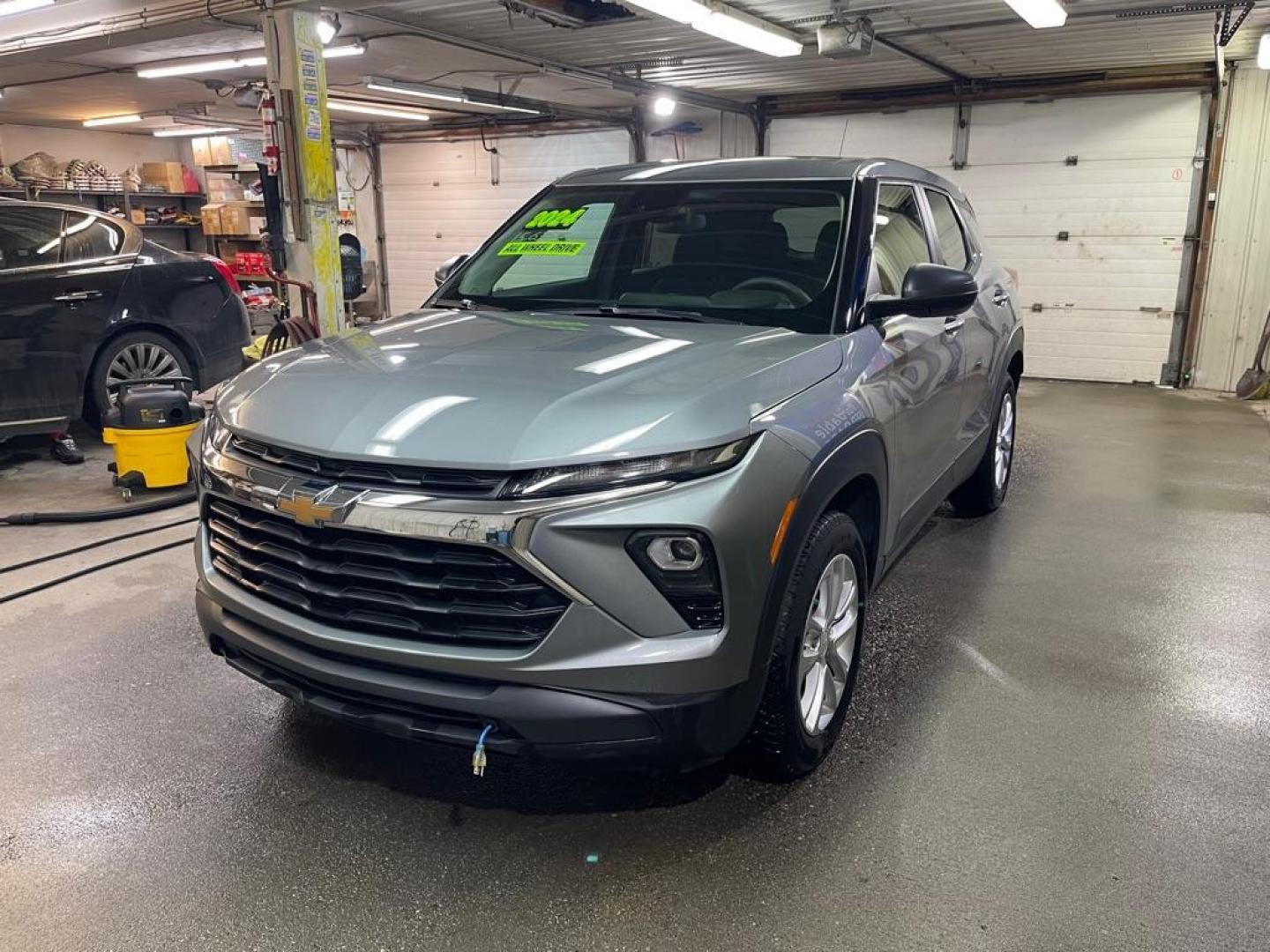 2024 GRAY CHEVROLET TRAILBLAZER LS (KL79MNSL5RB) with an 1.3L engine, Automatic transmission, located at 2525 S. Cushman, Fairbanks, AK, 99701, (907) 452-5707, 64.824036, -147.712311 - Photo#1