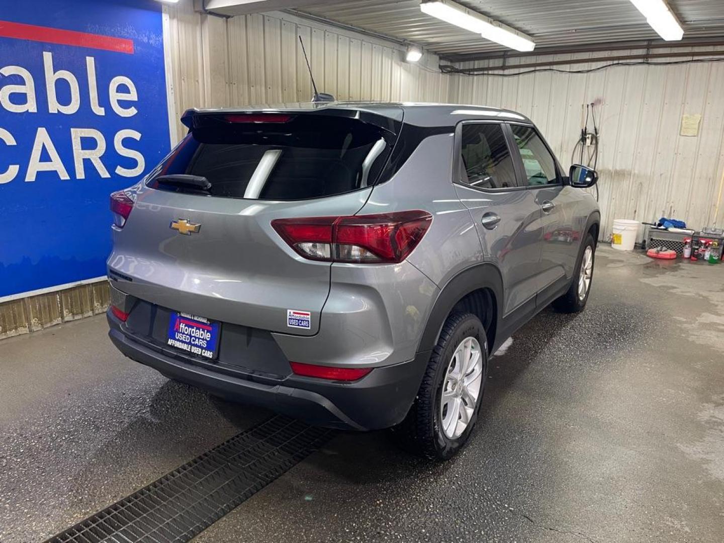 2024 GRAY CHEVROLET TRAILBLAZER LS (KL79MNSL5RB) with an 1.3L engine, Automatic transmission, located at 2525 S. Cushman, Fairbanks, AK, 99701, (907) 452-5707, 64.824036, -147.712311 - Photo#2