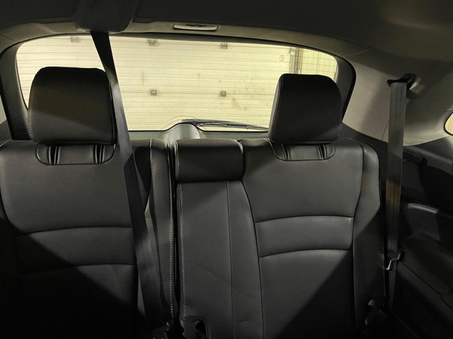 2022 GREY HONDA PILOT SE (5FNYF6H22NB) with an 3.5L engine, Automatic transmission, located at 2525 S. Cushman, Fairbanks, AK, 99701, (907) 452-5707, 64.824036, -147.712311 - Photo#5