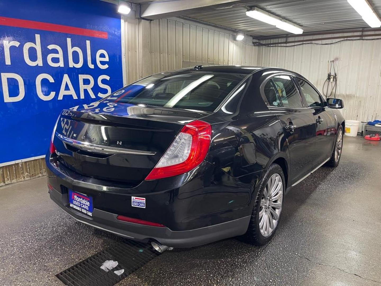 2015 BLACK LINCOLN MKS (1LNHL9DK4FG) with an 3.7L engine, Automatic transmission, located at 2525 S. Cushman, Fairbanks, AK, 99701, (907) 452-5707, 64.824036, -147.712311 - Photo#2