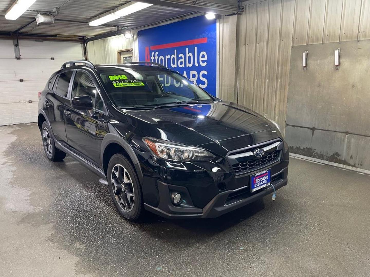 2018 GREY SUBARU CROSSTREK PREMIUM (JF2GTABC8JH) with an 2.0L engine, Automatic transmission, located at 2525 S. Cushman, Fairbanks, AK, 99701, (907) 452-5707, 64.824036, -147.712311 - Photo#0