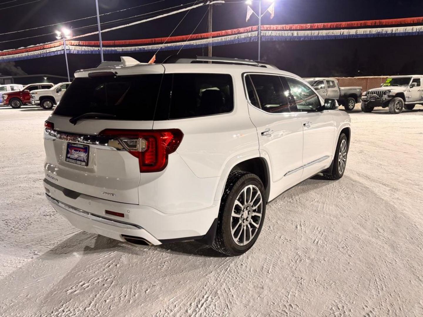 2023 WHITE GMC ACADIA DENALI (1GKKNXLS6PZ) with an 3.6L engine, Automatic transmission, located at 2525 S. Cushman, Fairbanks, AK, 99701, (907) 452-5707, 64.824036, -147.712311 - Photo#5
