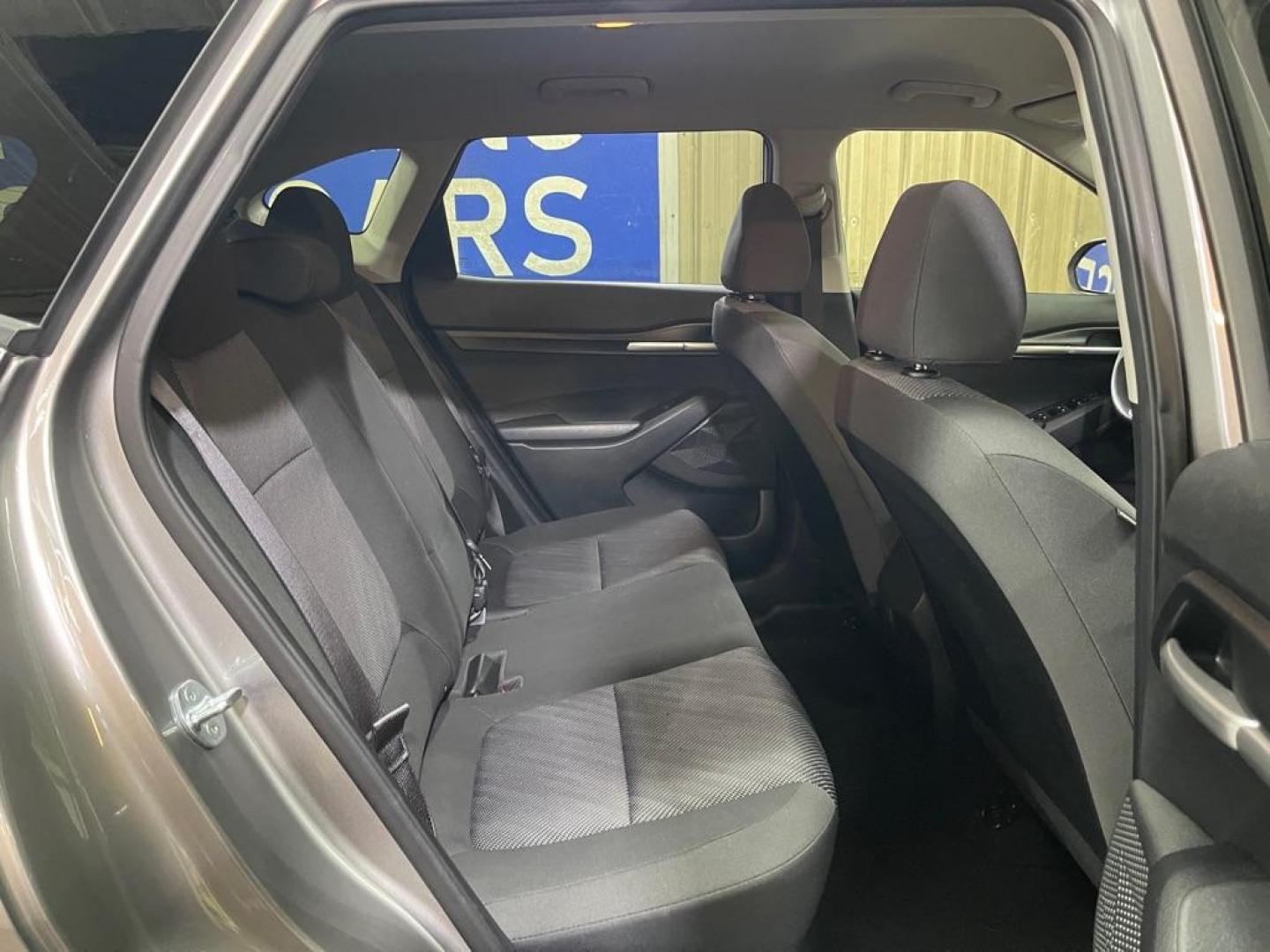 2022 GRAY KIA SELTOS LX (KNDEPCAA3N7) with an 2.0L engine, Continuously Variable transmission, located at 2525 S. Cushman, Fairbanks, AK, 99701, (907) 452-5707, 64.824036, -147.712311 - Photo#4