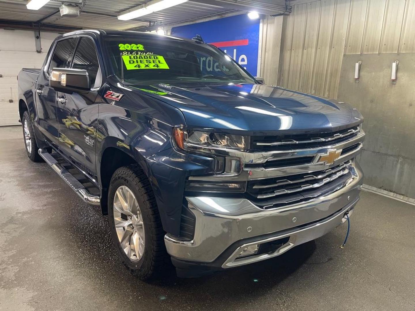2022 BLUE CHEVROLET SILVERADO 1500 LTZ (3GCUYGET5NG) with an 3.0L engine, Automatic transmission, located at 2525 S. Cushman, Fairbanks, AK, 99701, (907) 452-5707, 64.824036, -147.712311 - Photo#0