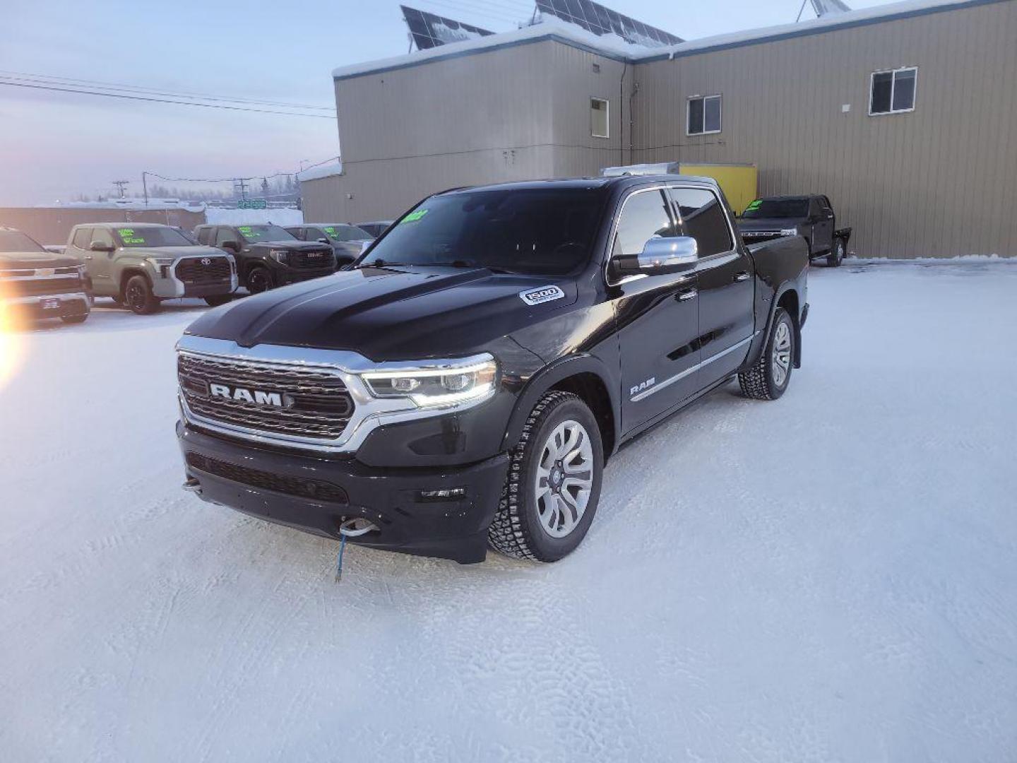 2022 BLACK RAM 1500 LIMITED (1C6SRFHT1NN) with an 5.7L engine, Automatic transmission, located at 2525 S. Cushman, Fairbanks, AK, 99701, (907) 452-5707, 64.824036, -147.712311 - Photo#2