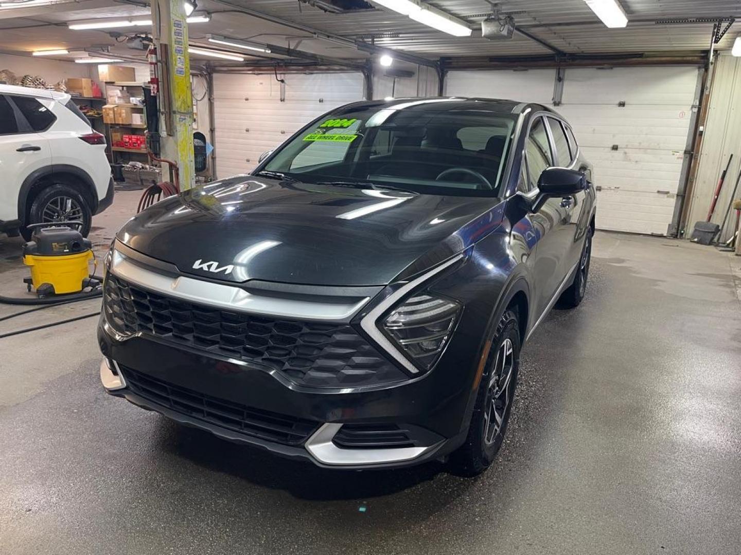 2024 BLACK KIA SPORTAGE LX (KNDPUCDF3R7) with an 2.5L engine, Automatic transmission, located at 2525 S. Cushman, Fairbanks, AK, 99701, (907) 452-5707, 64.824036, -147.712311 - Photo#1