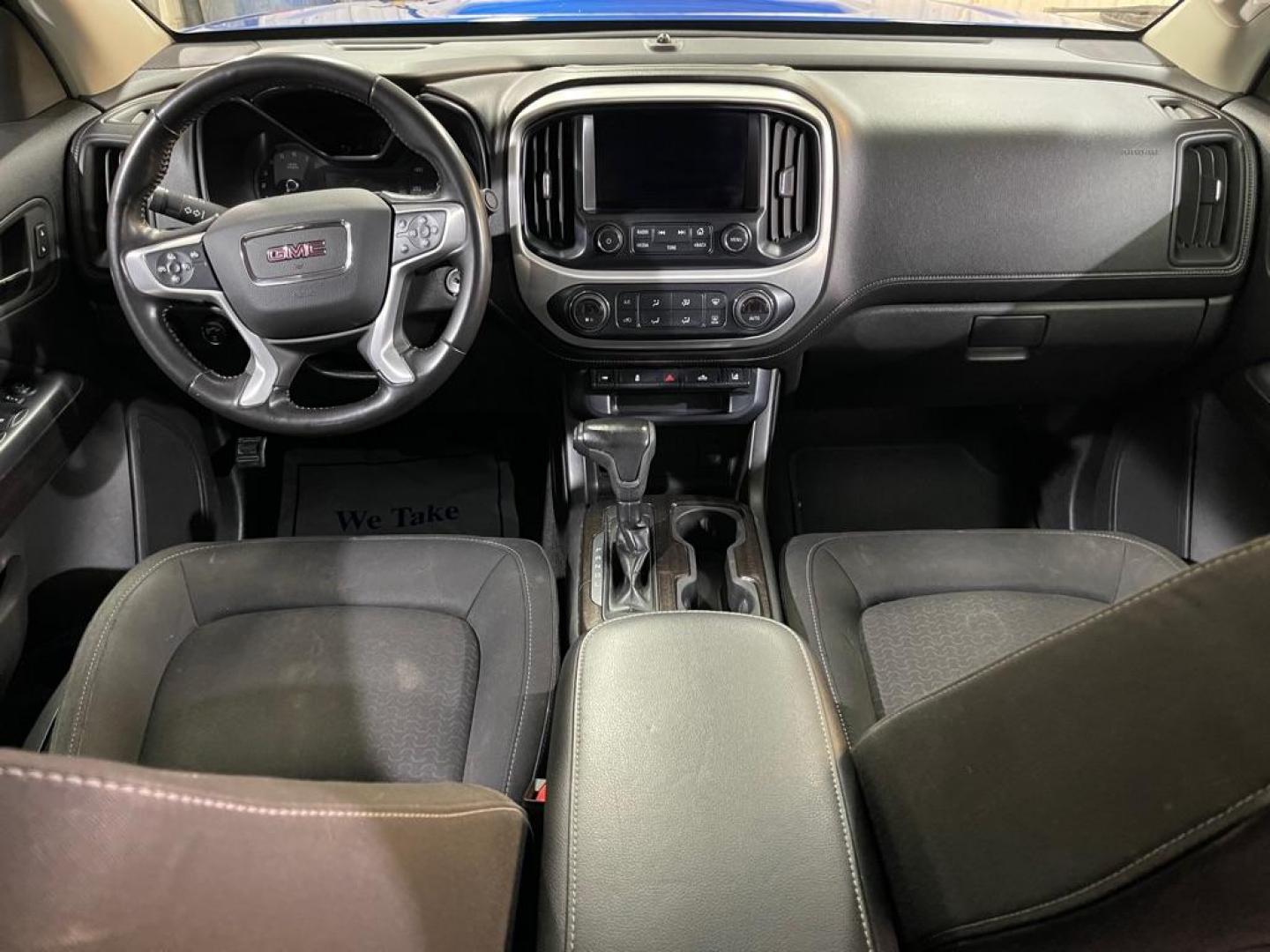2018 BLUE GMC CANYON SLE (1GTG6CEN0J1) with an 3.6L engine, Automatic transmission, located at 2525 S. Cushman, Fairbanks, AK, 99701, (907) 452-5707, 64.824036, -147.712311 - Photo#5