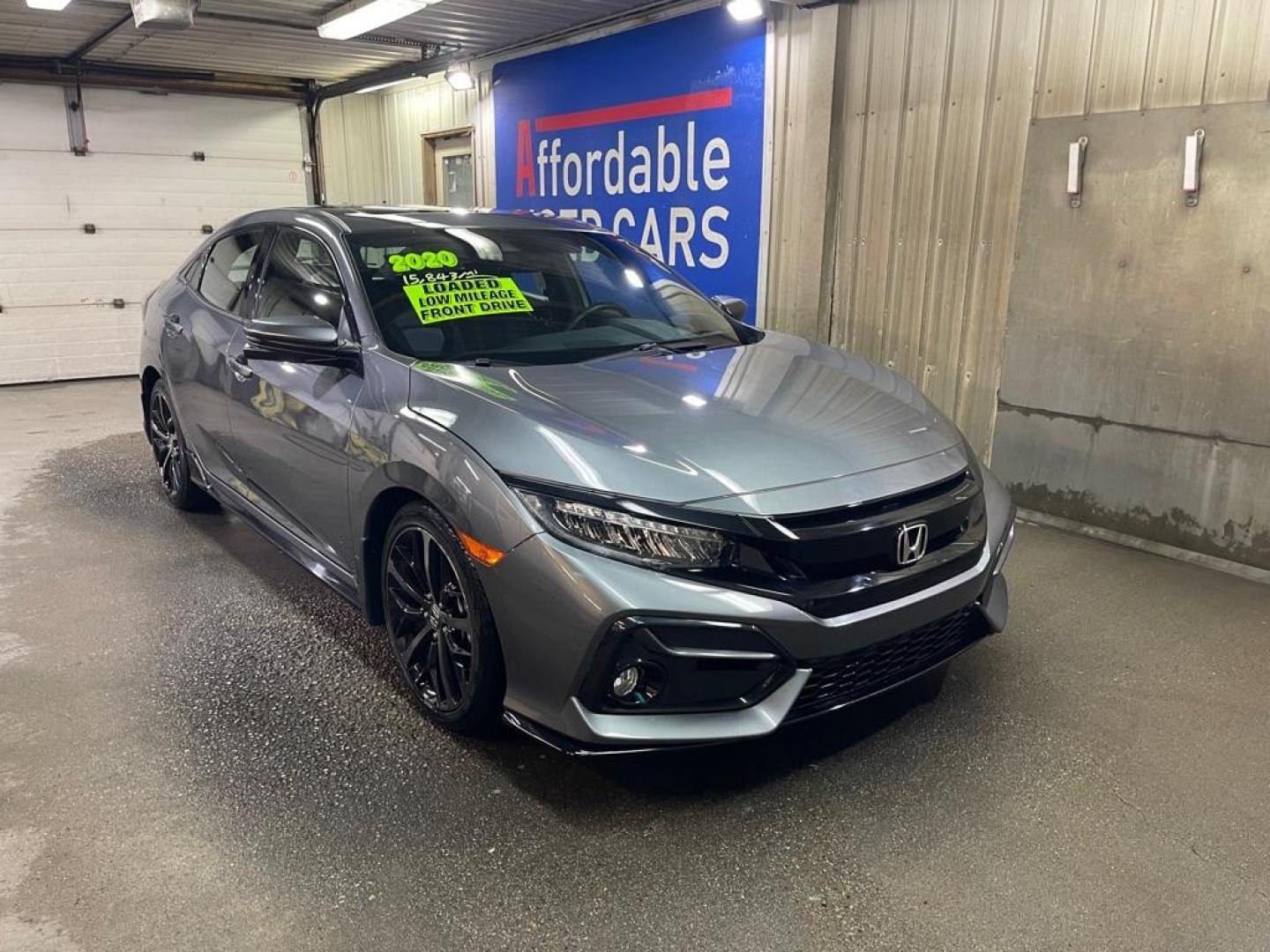 2020 GRAY HONDA CIVIC SPORT TOURING (SHHFK7H95LU) with an 1.5L engine, Continuously Variable transmission, located at 2525 S. Cushman, Fairbanks, AK, 99701, (907) 452-5707, 64.824036, -147.712311 - Photo#0