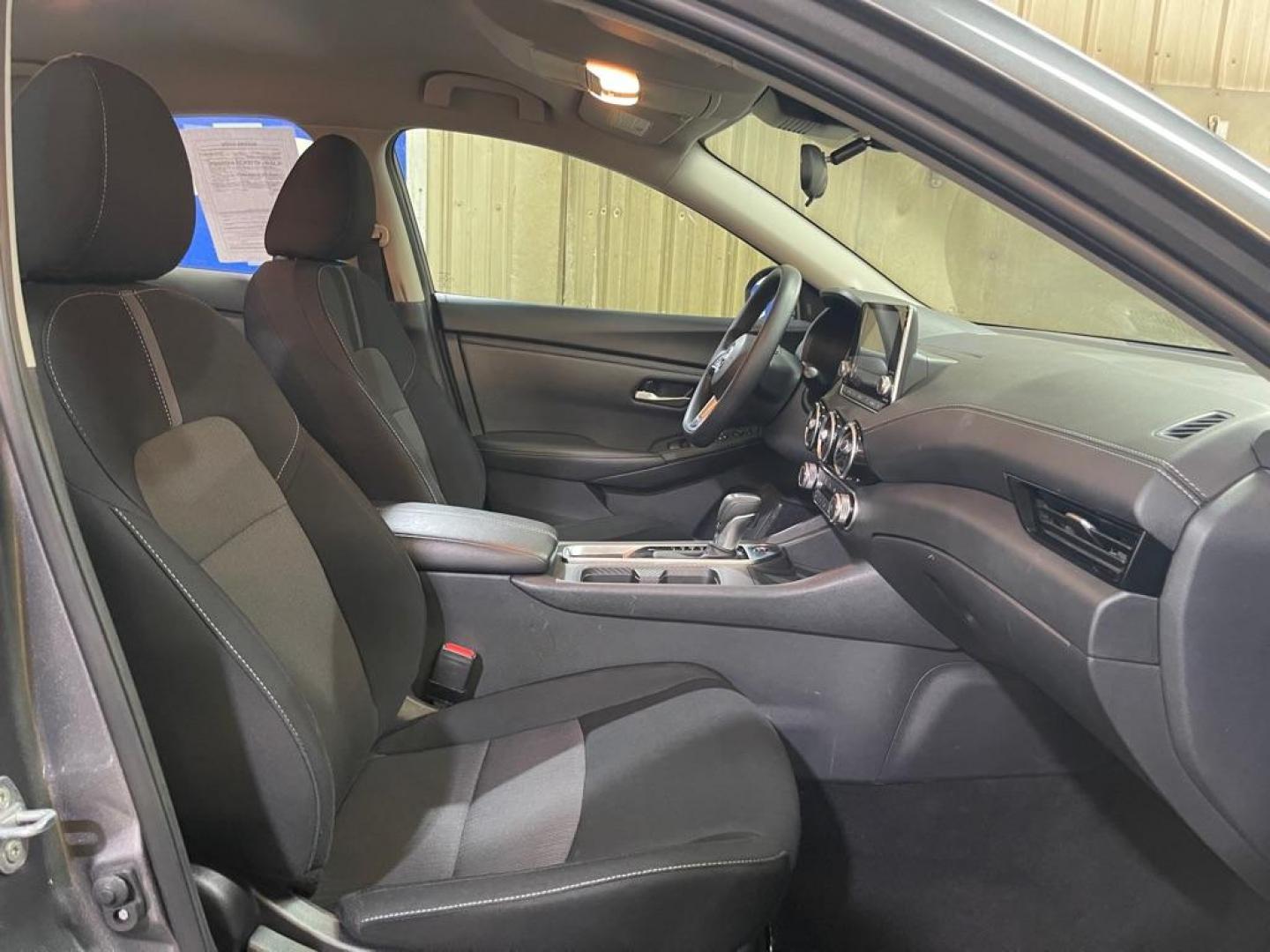 2024 GRAY NISSAN SENTRA SV (3N1AB8CV9RY) with an 2.0L engine, Continuously Variable transmission, located at 2525 S. Cushman, Fairbanks, AK, 99701, (907) 452-5707, 64.824036, -147.712311 - Photo#3