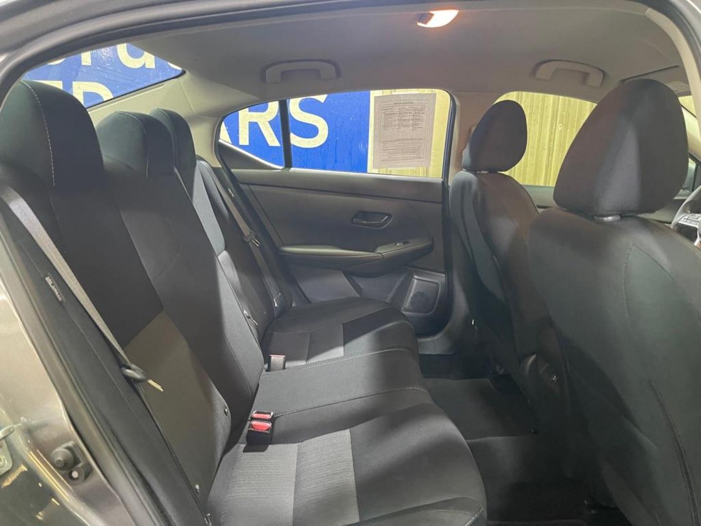 2024 GRAY NISSAN SENTRA SV (3N1AB8CV9RY) with an 2.0L engine, Continuously Variable transmission, located at 2525 S. Cushman, Fairbanks, AK, 99701, (907) 452-5707, 64.824036, -147.712311 - Photo#4