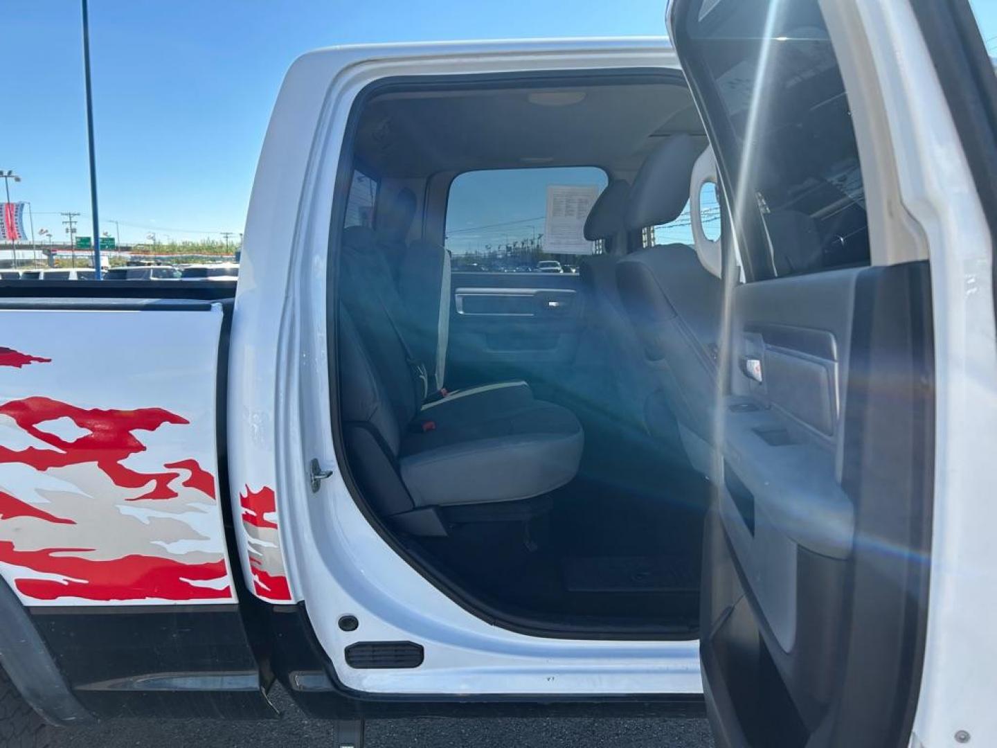 2014 WHITE RAM 2500 POWERWAGON (3C6TR5EJ4EG) with an 6.4L engine, Automatic transmission, located at 2525 S. Cushman, Fairbanks, AK, 99701, (907) 452-5707, 64.824036, -147.712311 - Photo#5