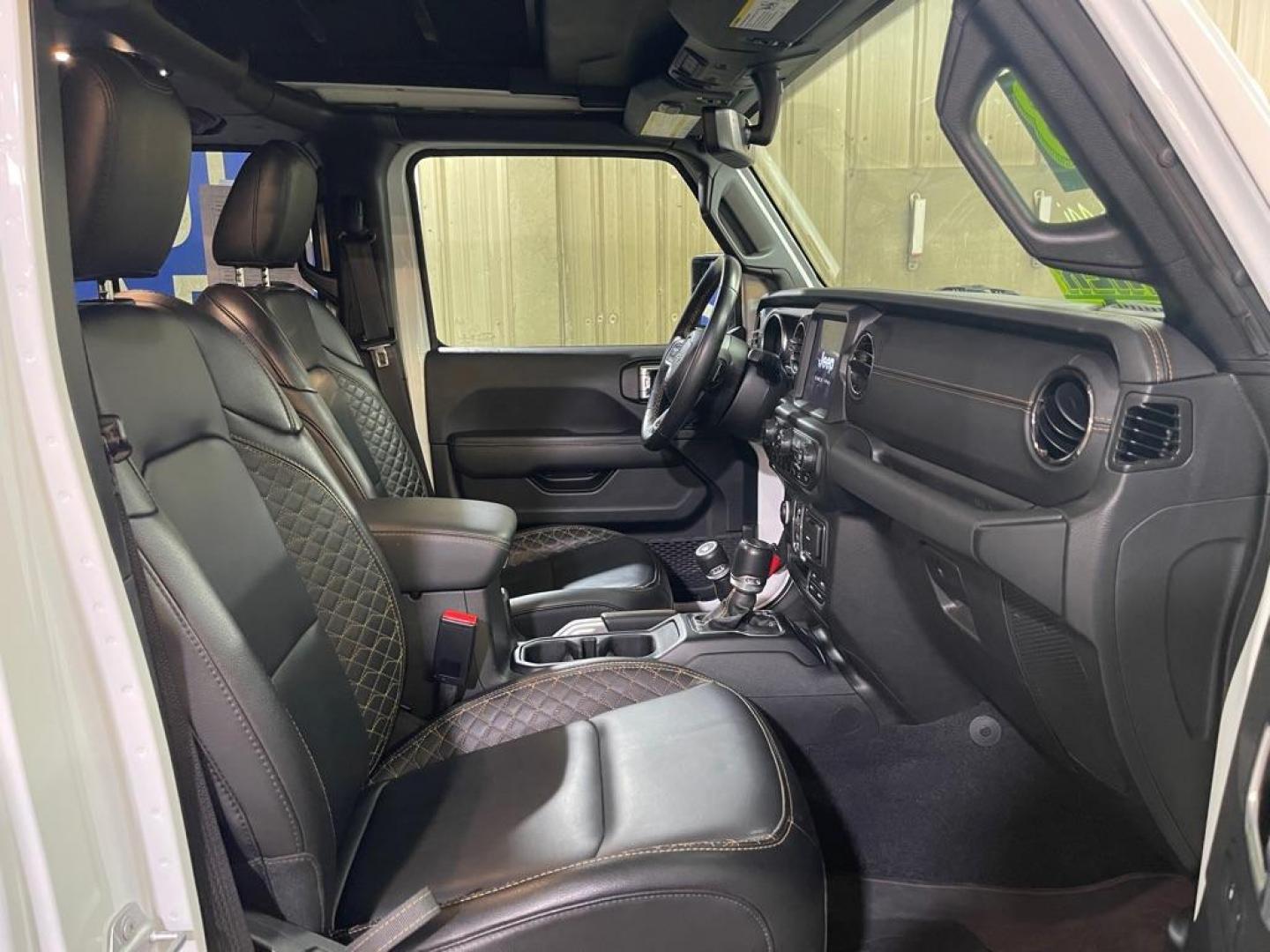 2023 WHITE JEEP WRANGLER SAHARA (1C4HJXEN2PW) with an 2.0L engine, Automatic transmission, located at 2525 S. Cushman, Fairbanks, AK, 99701, (907) 452-5707, 64.824036, -147.712311 - Photo#3