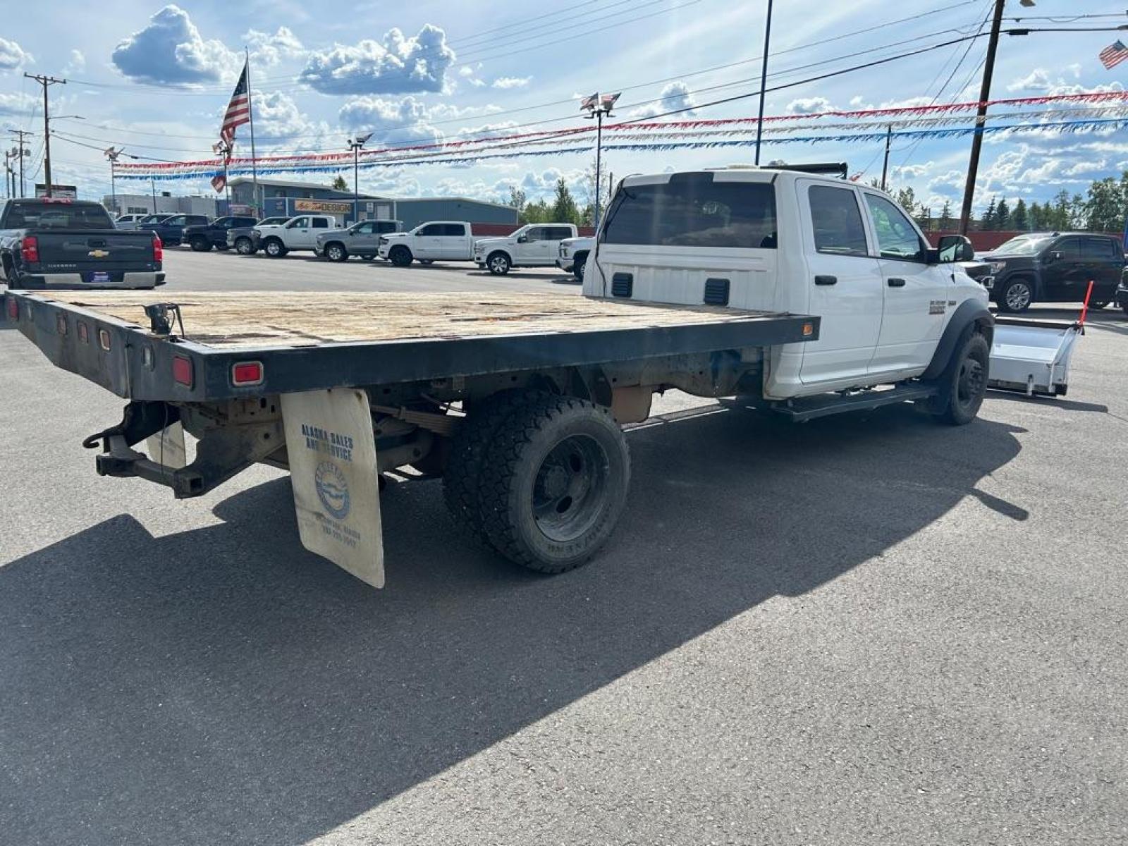 2015 WHITE RAM 5500 FLTBD PLOW (3C7WRNFJ3FG) with an 6.4L engine, Automatic transmission, located at 2525 S. Cushman, Fairbanks, AK, 99701, (907) 452-5707, 64.824036, -147.712311 - Photo#2