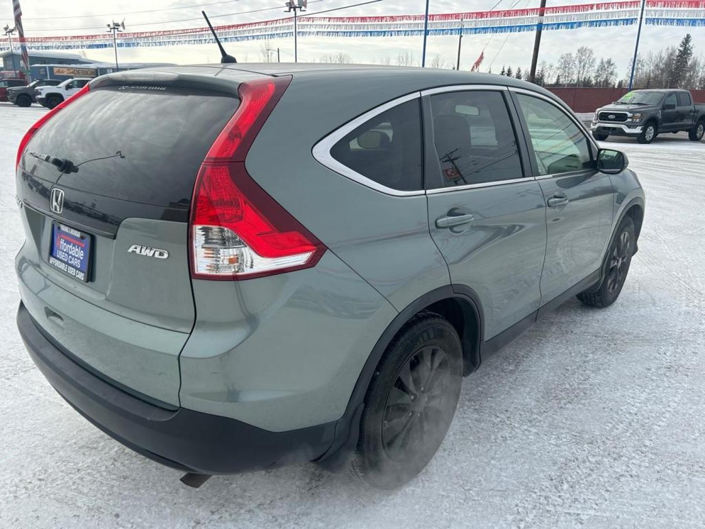 2012 GREEN HONDA CR-V EX (JHLRM4H57CC) with an 2.4L engine, Automatic transmission, located at 2525 S. Cushman, Fairbanks, AK, 99701, (907) 452-5707, 64.824036, -147.712311 - Photo#2
