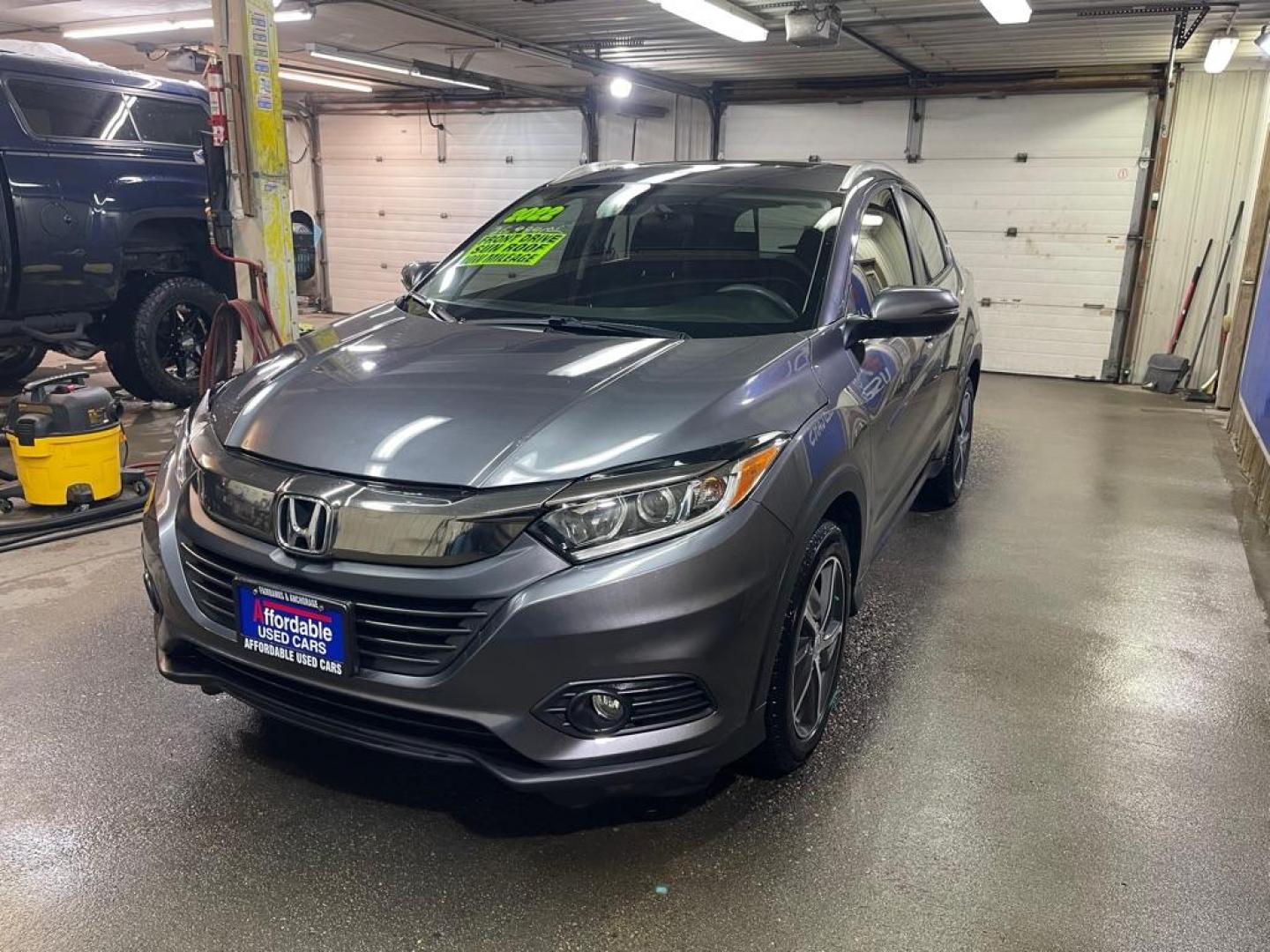 2022 GRAY HONDA HR-V EX (3CZRU5H59NM) with an 1.8L engine, Automatic transmission, located at 2525 S. Cushman, Fairbanks, AK, 99701, (907) 452-5707, 64.824036, -147.712311 - Photo#1