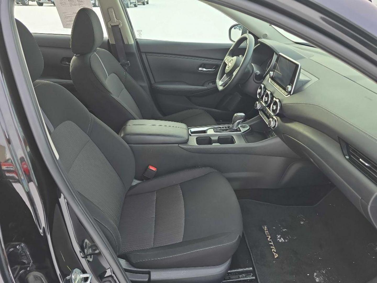 2024 BLACK NISSAN SENTRA SV (3N1AB8CVXRY) with an 2.0L engine, Continuously Variable transmission, located at 2525 S. Cushman, Fairbanks, AK, 99701, (907) 452-5707, 64.824036, -147.712311 - Photo#3