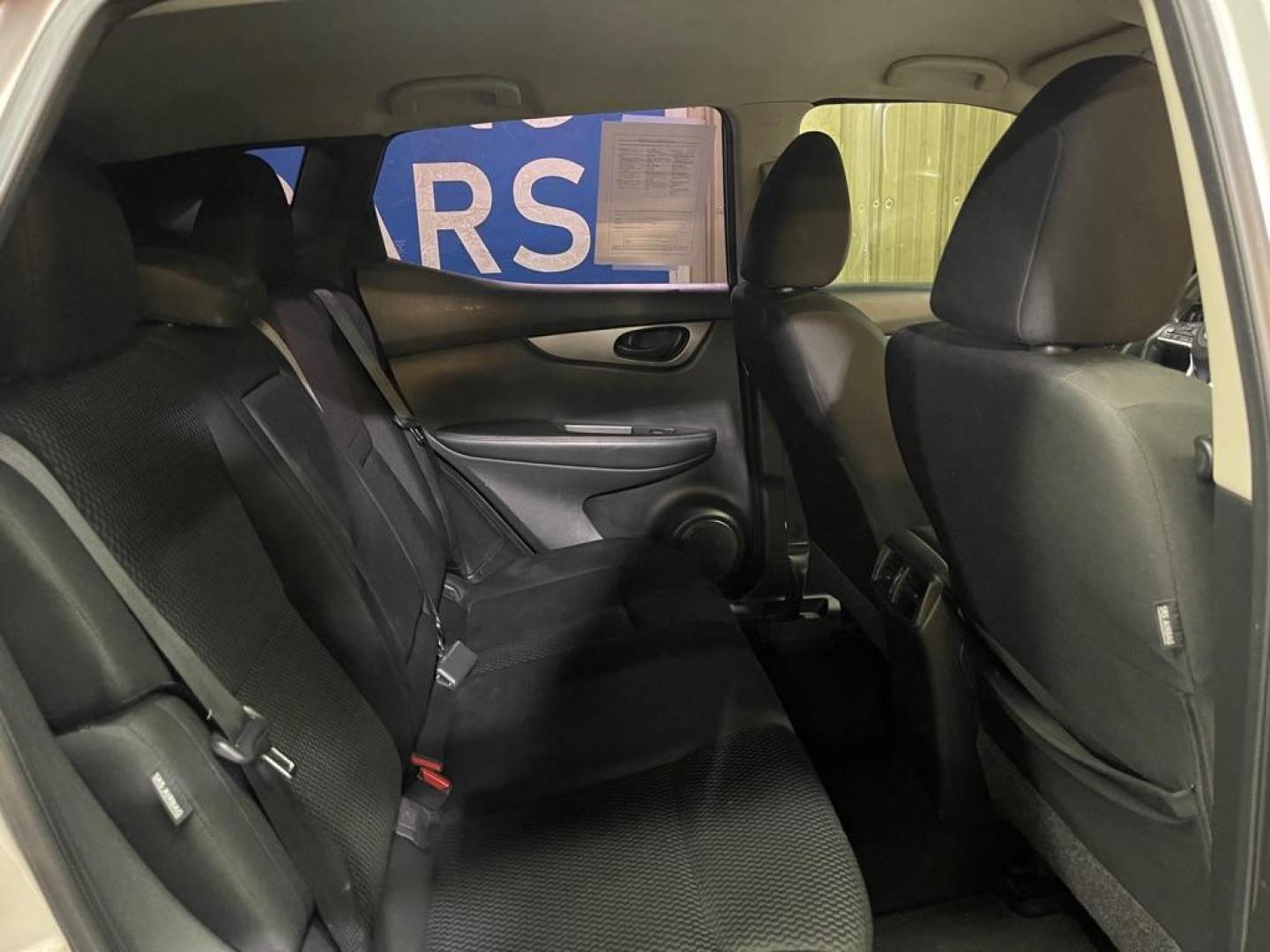 2021 SILVER NISSAN ROGUE SPORT S (JN1BJ1AV8MW) with an 2.0L engine, Continuously Variable transmission, located at 2525 S. Cushman, Fairbanks, AK, 99701, (907) 452-5707, 64.824036, -147.712311 - Photo#4