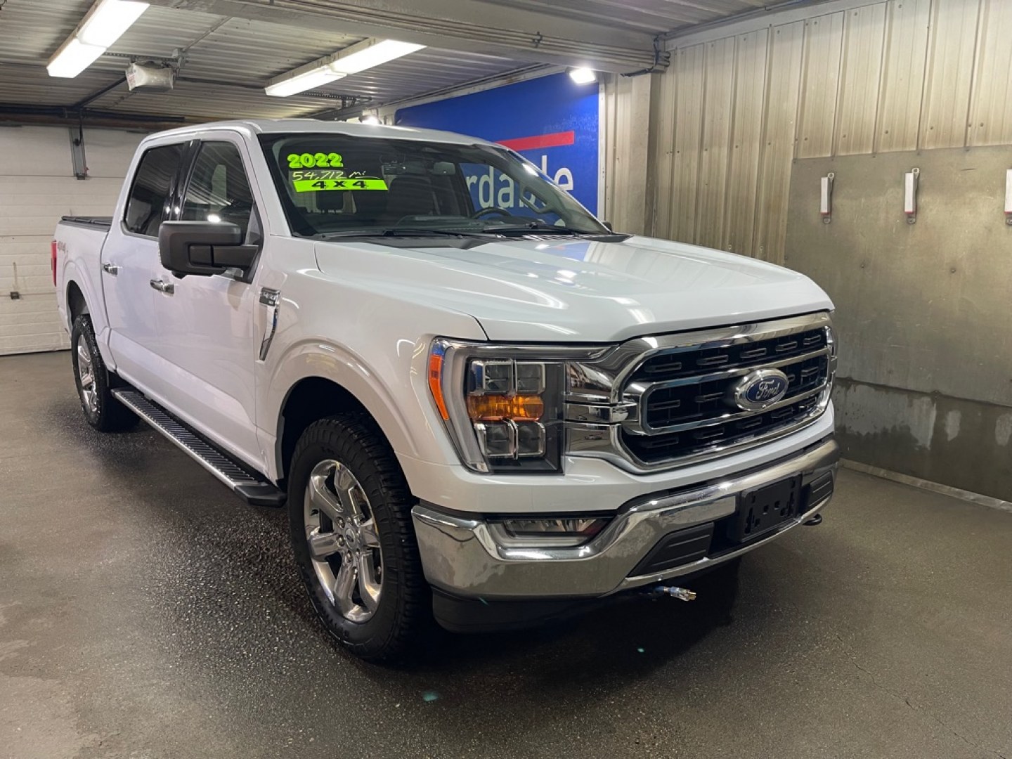 2022 WHITE FORD F150 XLT SUPERCREW (1FTFW1E8XNK) with an 3.5L engine, Automatic transmission, located at 2525 S. Cushman, Fairbanks, AK, 99701, (907) 452-5707, 64.824036, -147.712311- Photo#0
