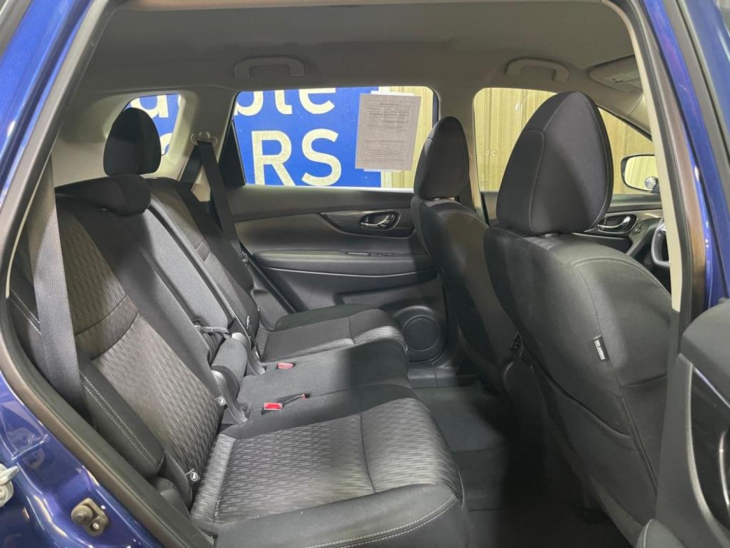 2017 BLUE NISSAN ROGUE S (KNMAT2MV5HP) with an 2.5L engine, Continuously Variable transmission, located at 2525 S. Cushman, Fairbanks, AK, 99701, (907) 452-5707, 64.824036, -147.712311 - Photo#4