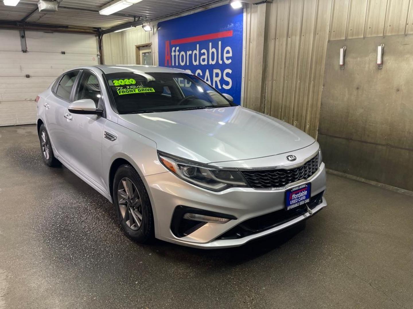 2020 SILVER KIA OPTIMA LX (5XXGT4L38LG) with an 2.4L engine, Automatic transmission, located at 2525 S. Cushman, Fairbanks, AK, 99701, (907) 452-5707, 64.824036, -147.712311 - Photo#0