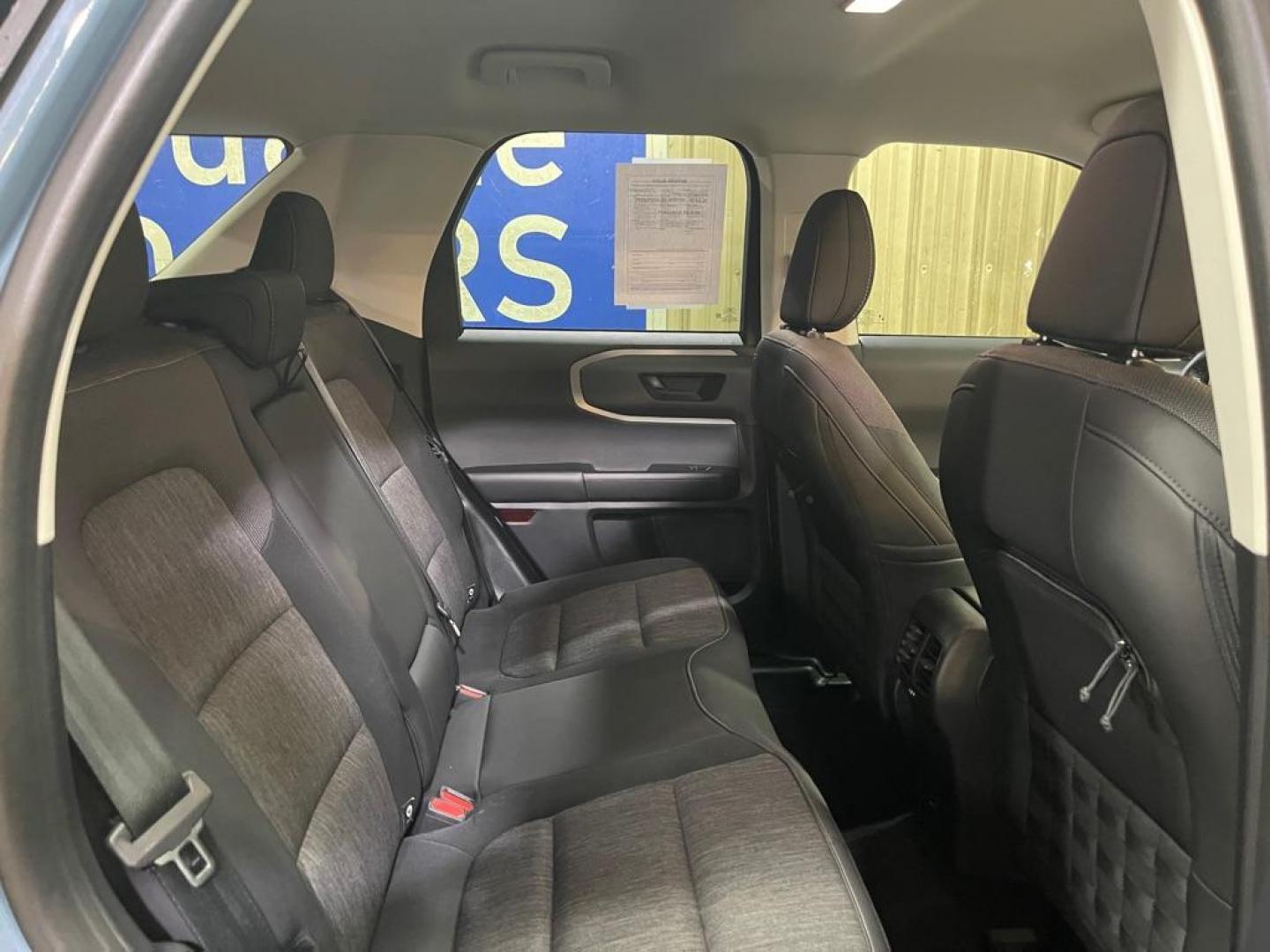 2022 BLUE FORD BRONCO SPORT BIG BEND (3FMCR9B62NR) with an 1.5L engine, Automatic transmission, located at 2525 S. Cushman, Fairbanks, AK, 99701, (907) 452-5707, 64.824036, -147.712311 - Photo#4