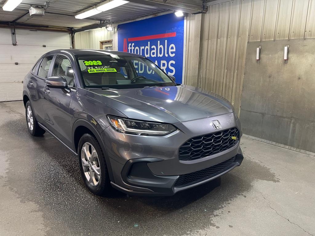 photo of 2023 HONDA HR-V LX