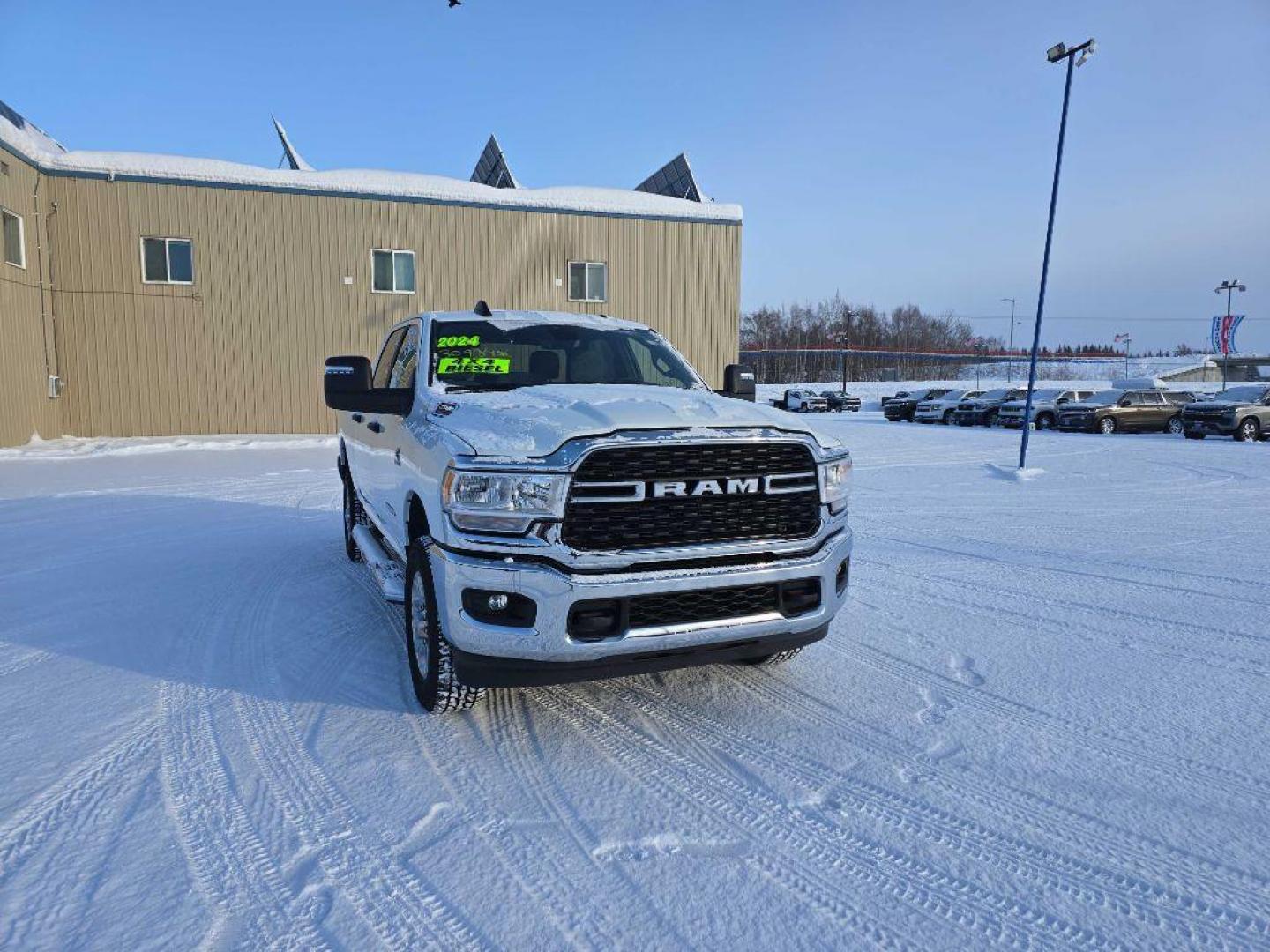2024 WHITE RAM 2500 BIG HORN (3C6UR5DL7RG) with an 6.7L engine, Automatic transmission, located at 2525 S. Cushman, Fairbanks, AK, 99701, (907) 452-5707, 64.824036, -147.712311 - Photo#4