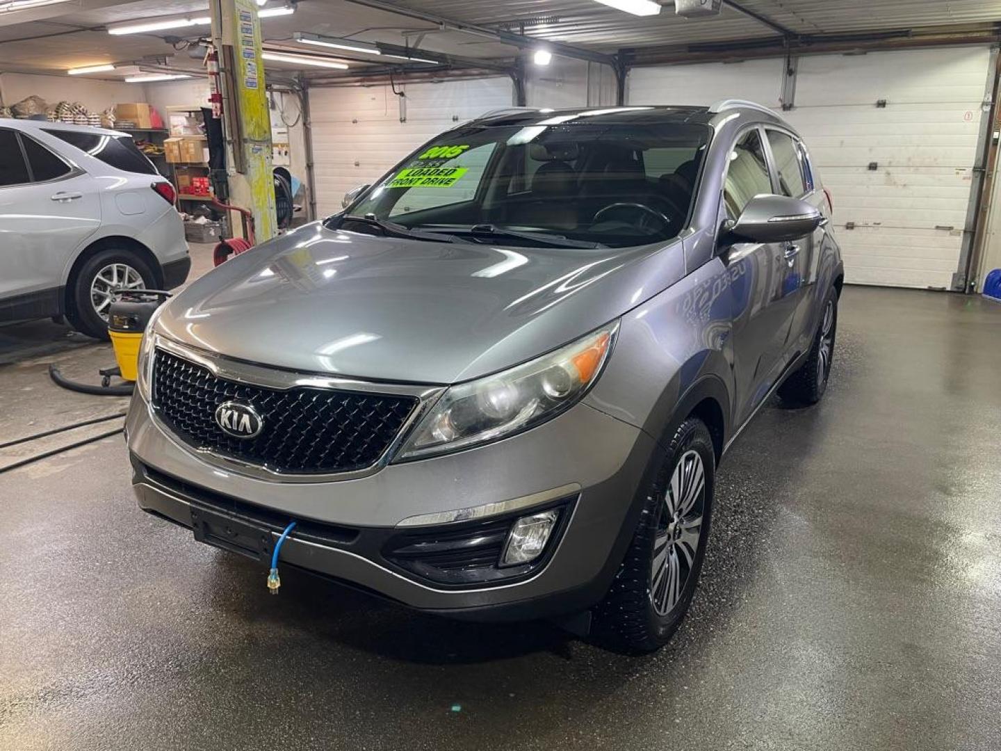 2015 GREY KIA SPORTAGE EX (KNDPC3AC1F7) with an 2.4L engine, Automatic transmission, located at 2525 S. Cushman, Fairbanks, AK, 99701, (907) 452-5707, 64.824036, -147.712311 - Photo#1