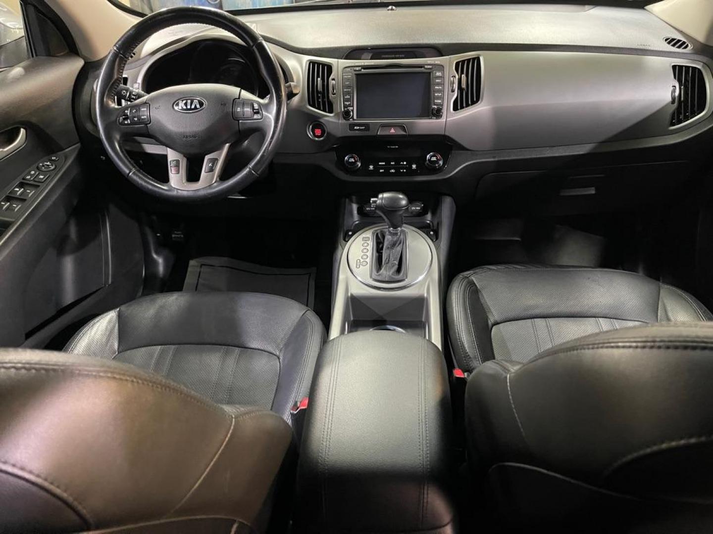 2015 GREY KIA SPORTAGE EX (KNDPC3AC1F7) with an 2.4L engine, Automatic transmission, located at 2525 S. Cushman, Fairbanks, AK, 99701, (907) 452-5707, 64.824036, -147.712311 - Photo#5