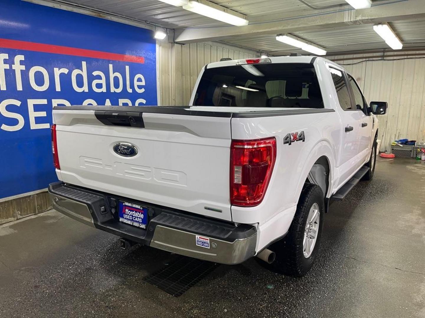 2021 WHITE FORD F150 SUPERCREW (1FTEW1EP5MK) with an 2.7L engine, Automatic transmission, located at 2525 S. Cushman, Fairbanks, AK, 99701, (907) 452-5707, 64.824036, -147.712311 - Photo#2