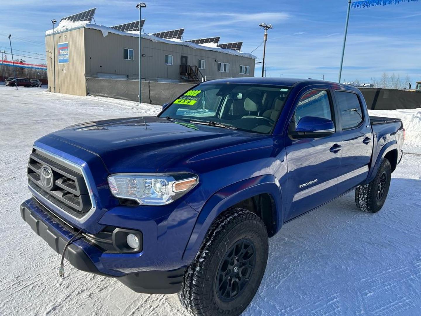 2022 BLUE TOYOTA TACOMA DOUBLE CAB (3TMCZ5AN6NM) with an 3.5L engine, Automatic transmission, located at 2525 S. Cushman, Fairbanks, AK, 99701, (907) 452-5707, 64.824036, -147.712311 - Photo#0