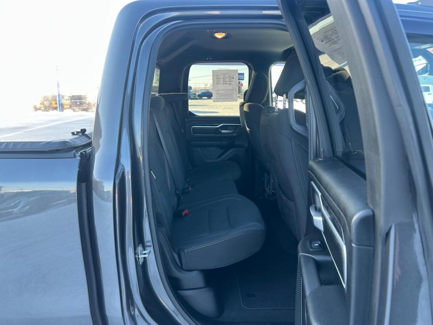 2022 BLACK RAM 1500 BIG HORN/LONE STAR (1C6SRFBTXNN) with an 5.7L engine, Automatic transmission, located at 2525 S. Cushman, Fairbanks, AK, 99701, (907) 452-5707, 64.824036, -147.712311 - Photo#5