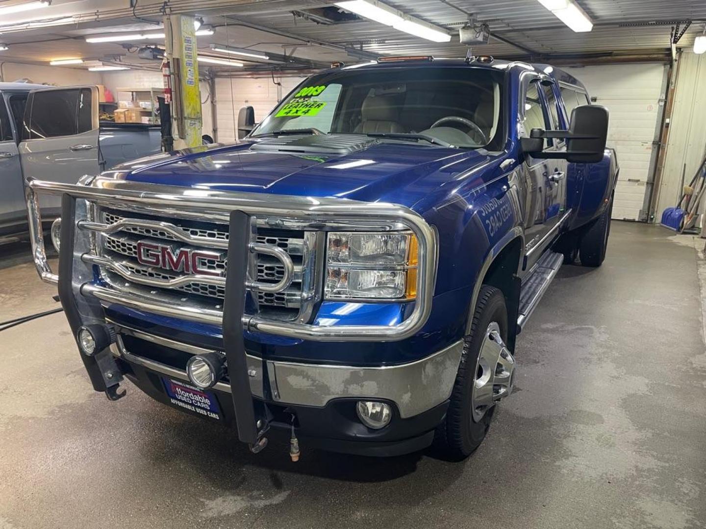 2013 BLUE GMC SIERRA DUALLY 3500 SLT (1GT524CGXDZ) with an 6.0L engine, Automatic transmission, located at 2525 S. Cushman, Fairbanks, AK, 99701, (907) 452-5707, 64.824036, -147.712311 - Photo#1