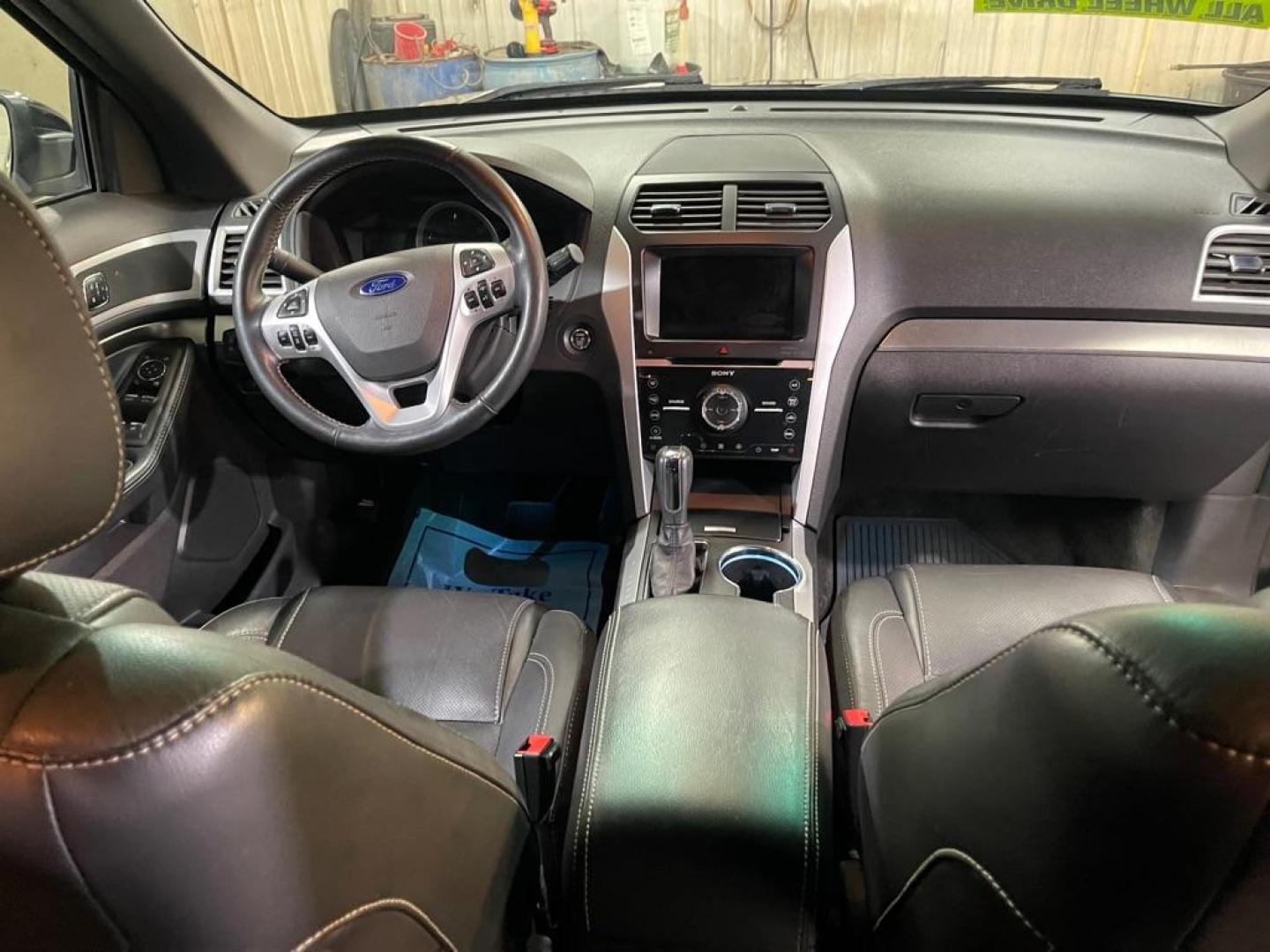 2015 BLACK FORD EXPLORER SPORT (1FM5K8GTXFG) with an 3.5L engine, Automatic transmission, located at 2525 S. Cushman, Fairbanks, AK, 99701, (907) 452-5707, 64.824036, -147.712311 - Photo#5