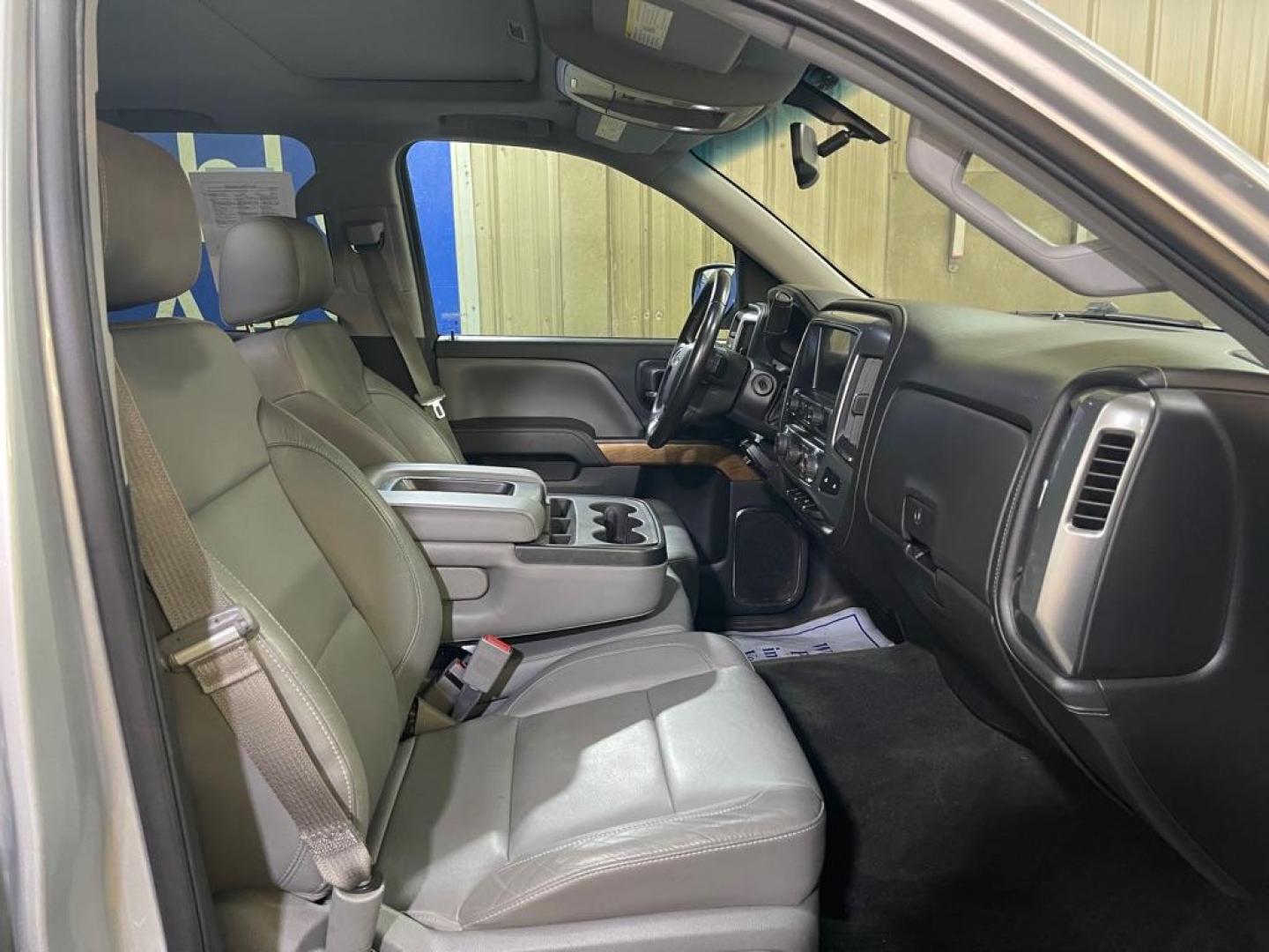 2014 SILVER CHEVROLET SILVERADO 1500 LTZ (3GCUKSEC2EG) with an 5.3L engine, Automatic transmission, located at 2525 S. Cushman, Fairbanks, AK, 99701, (907) 452-5707, 64.824036, -147.712311 - Photo#3