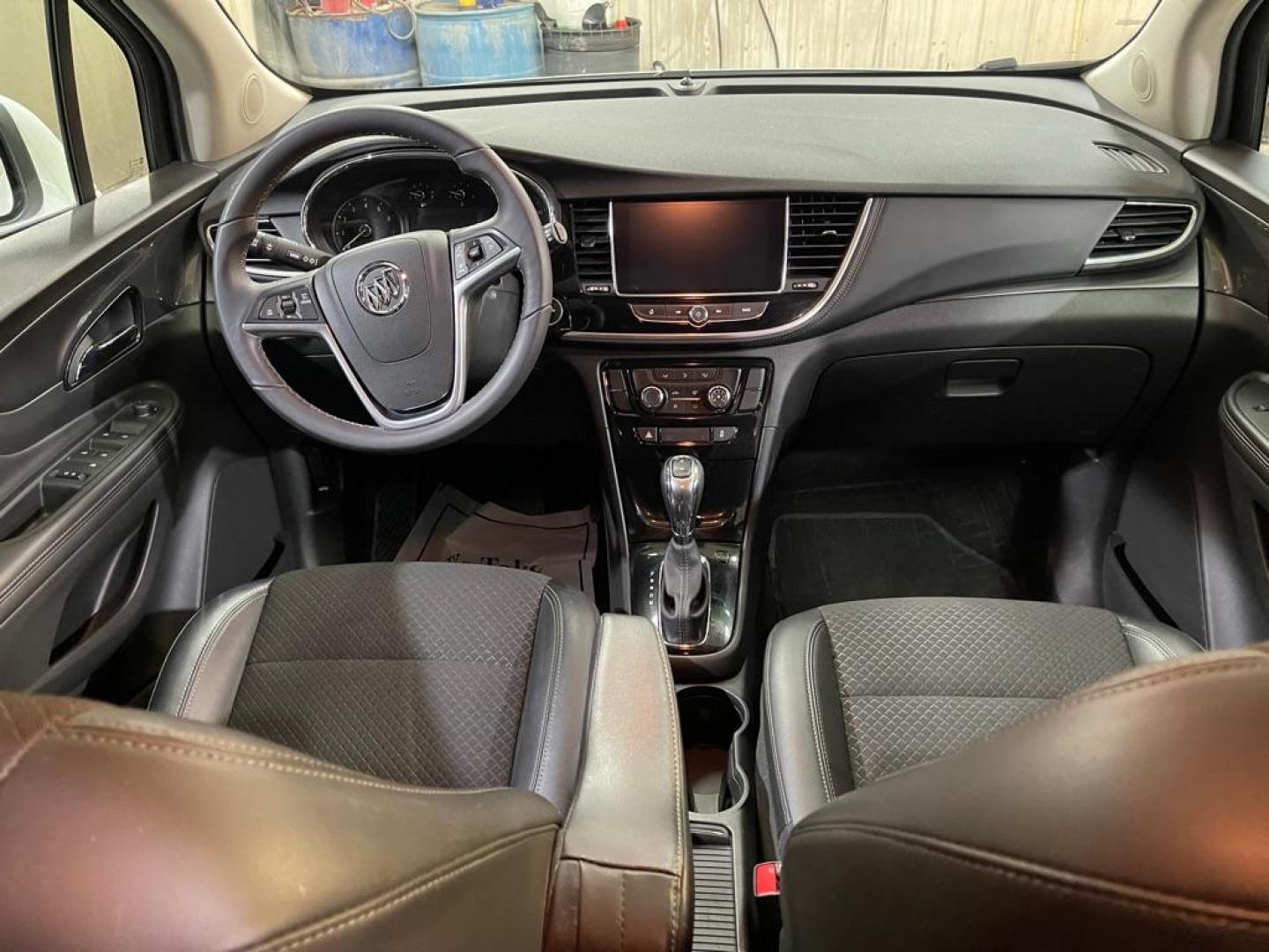 2020 WHITE BUICK ENCORE PREFERRED (KL4CJESB8LB) with an 1.4L engine, Automatic transmission, located at 2525 S. Cushman, Fairbanks, AK, 99701, (907) 452-5707, 64.824036, -147.712311 - Photo#5