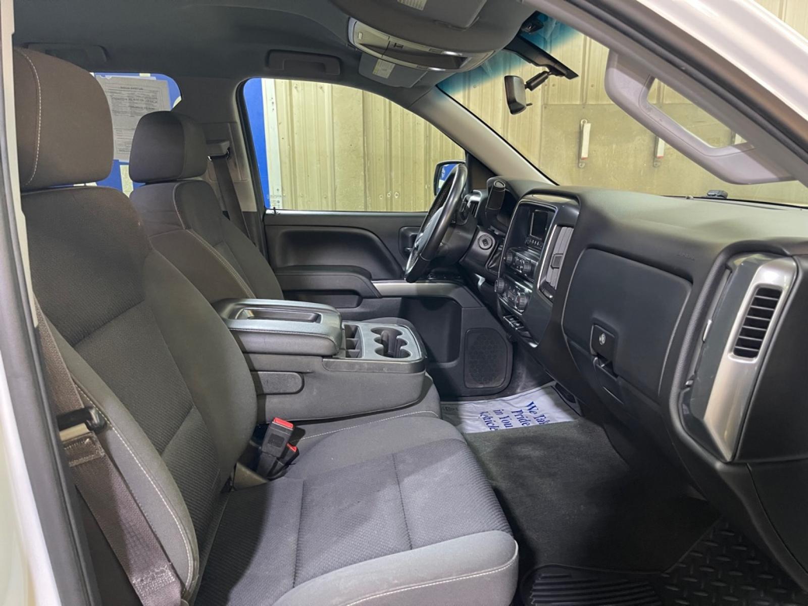 2014 WHITE CHEVROLET SILVERADO 1500 LT (3GCUKRECXEG) with an 5.3L engine, Automatic transmission, located at 2525 S. Cushman, Fairbanks, AK, 99701, (907) 452-5707, 64.824036, -147.712311 - Photo#3