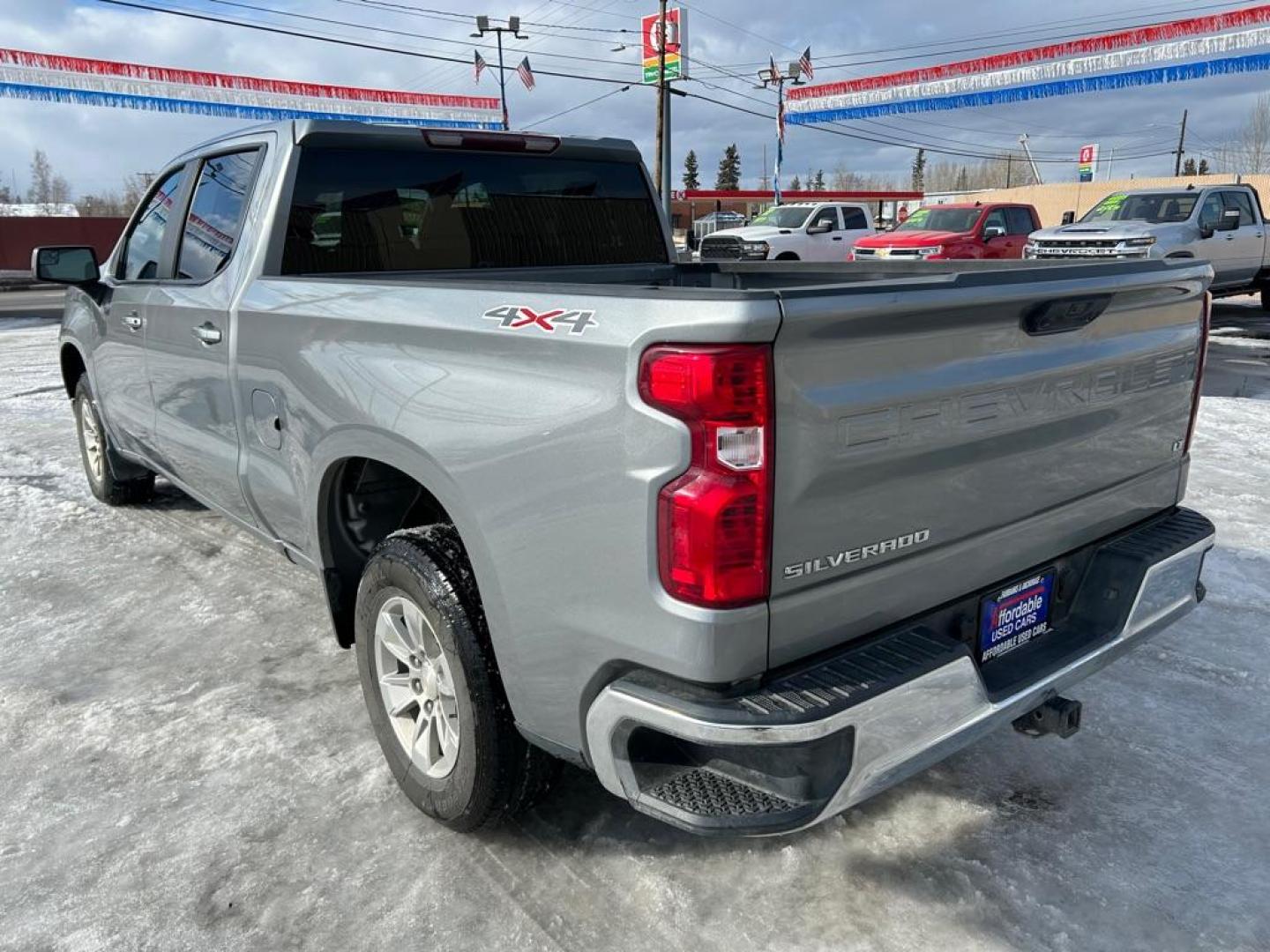 2023 SILVER CHEVROLET SILVERADO 1500 LT (1GCUDDED0PZ) with an 5.3L engine, Automatic transmission, located at 2525 S. Cushman, Fairbanks, AK, 99701, (907) 452-5707, 64.824036, -147.712311 - Photo#3