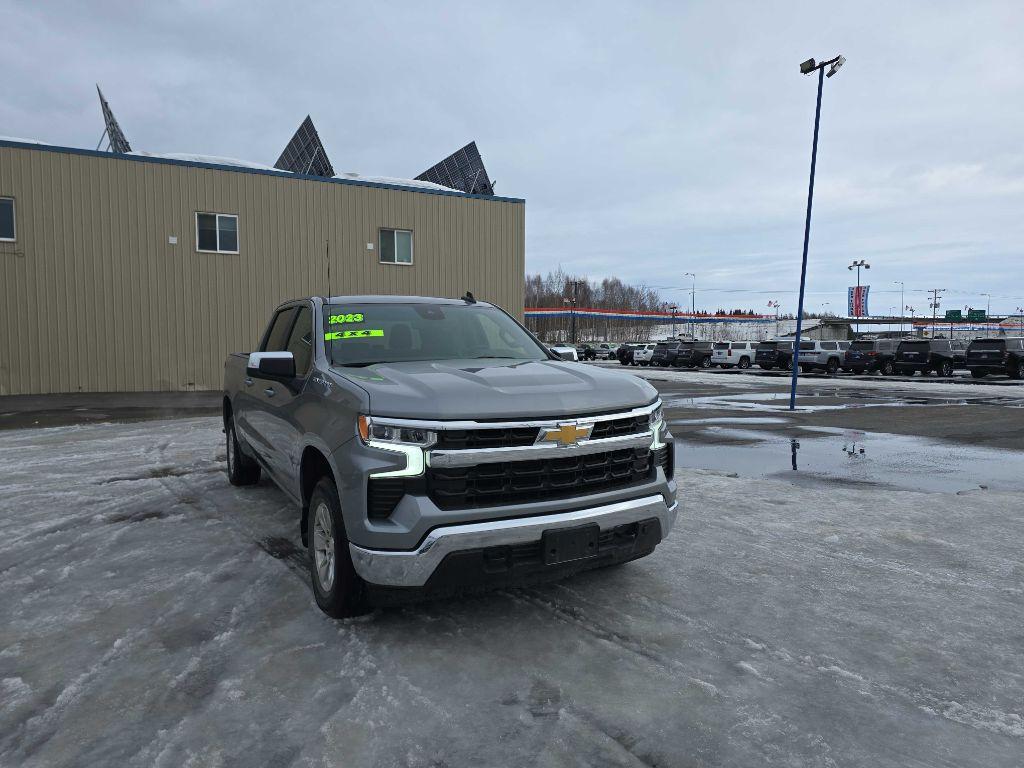 photo of 2023 CHEVROLET SILVERADO 1500 LT