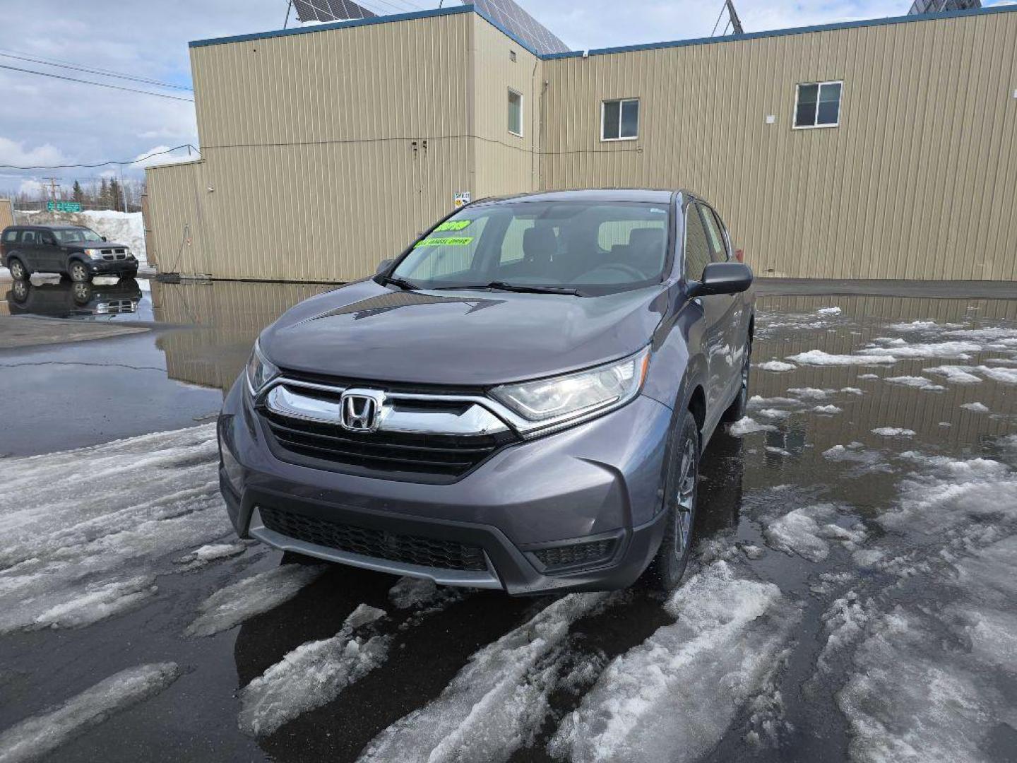 2019 GRAY HONDA CR-V LX (5J6RW6H32KL) with an 2.4L engine, Continuously Variable transmission, located at 2525 S. Cushman, Fairbanks, AK, 99701, (907) 452-5707, 64.824036, -147.712311 - Photo#3