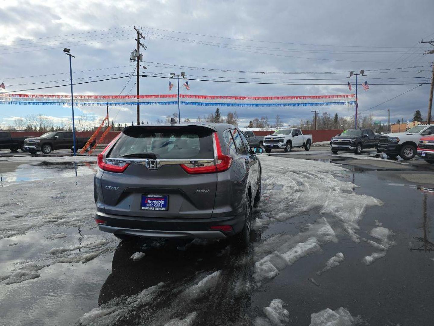 2019 GRAY HONDA CR-V LX (5J6RW6H32KL) with an 2.4L engine, Continuously Variable transmission, located at 2525 S. Cushman, Fairbanks, AK, 99701, (907) 452-5707, 64.824036, -147.712311 - Photo#4