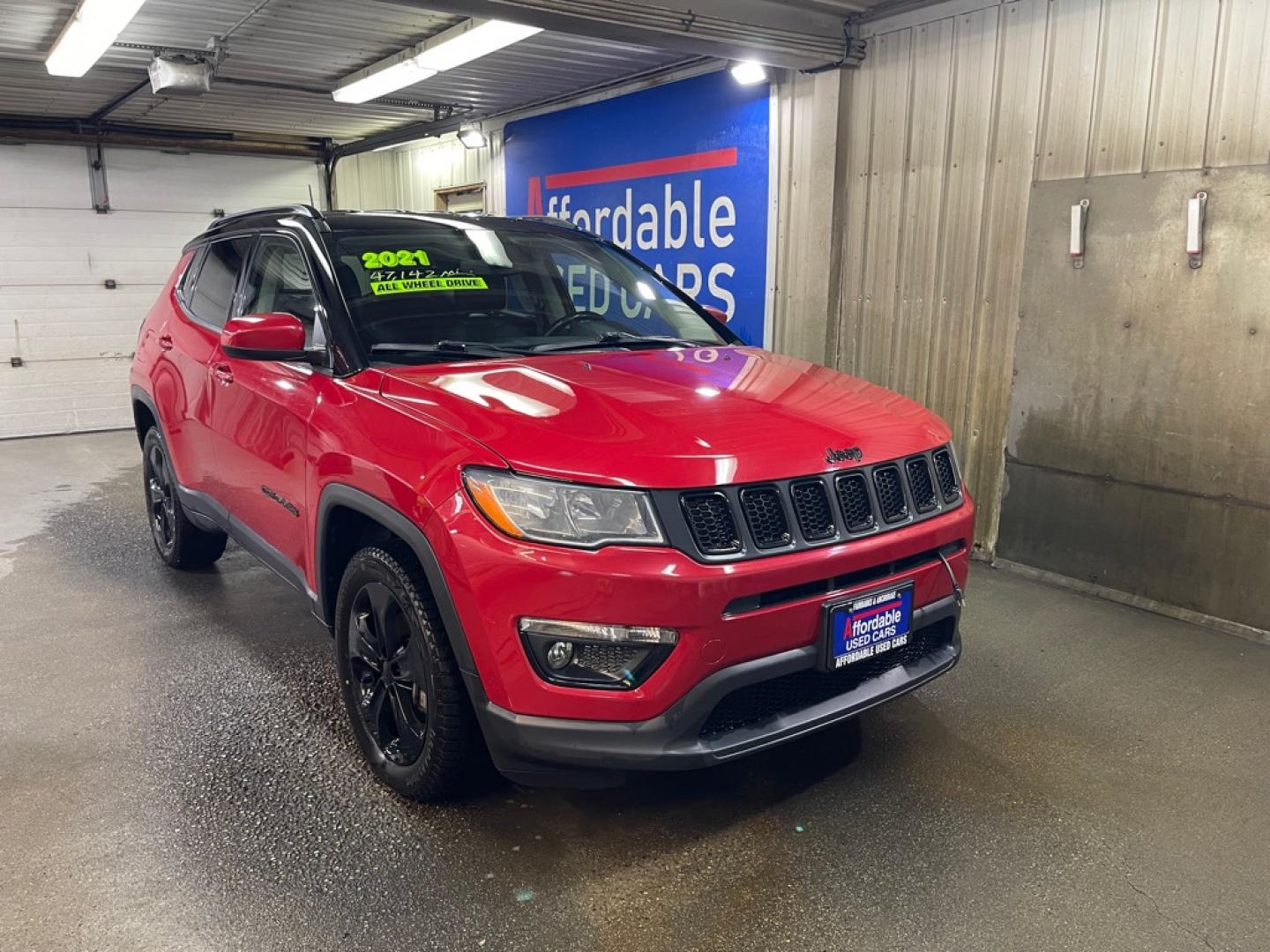 2021 RED JEEP COMPASS LATITUDE (3C4NJDBB7MT) with an 2.4L engine, Automatic transmission, located at 2525 S. Cushman, Fairbanks, AK, 99701, (907) 452-5707, 64.824036, -147.712311- Photo#0