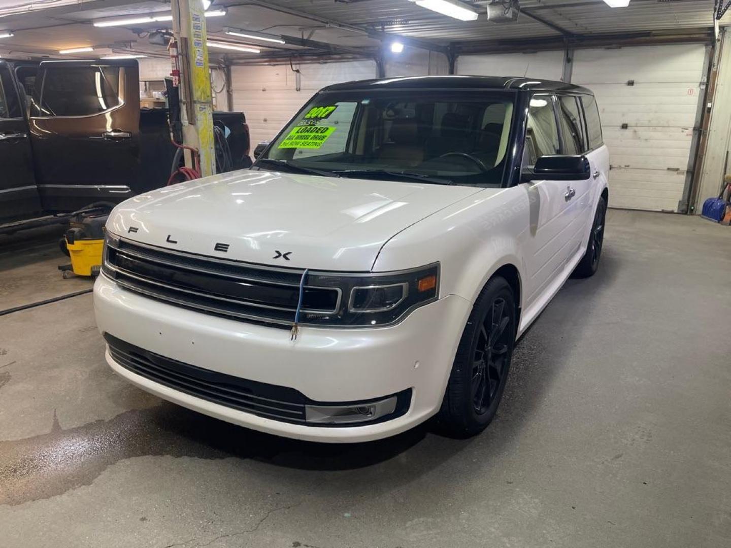 2017 WHITE FORD FLEX LIMITED (2FMHK6DT9HB) with an 3.5L engine, Automatic transmission, located at 2525 S. Cushman, Fairbanks, AK, 99701, (907) 452-5707, 64.824036, -147.712311 - Photo#1